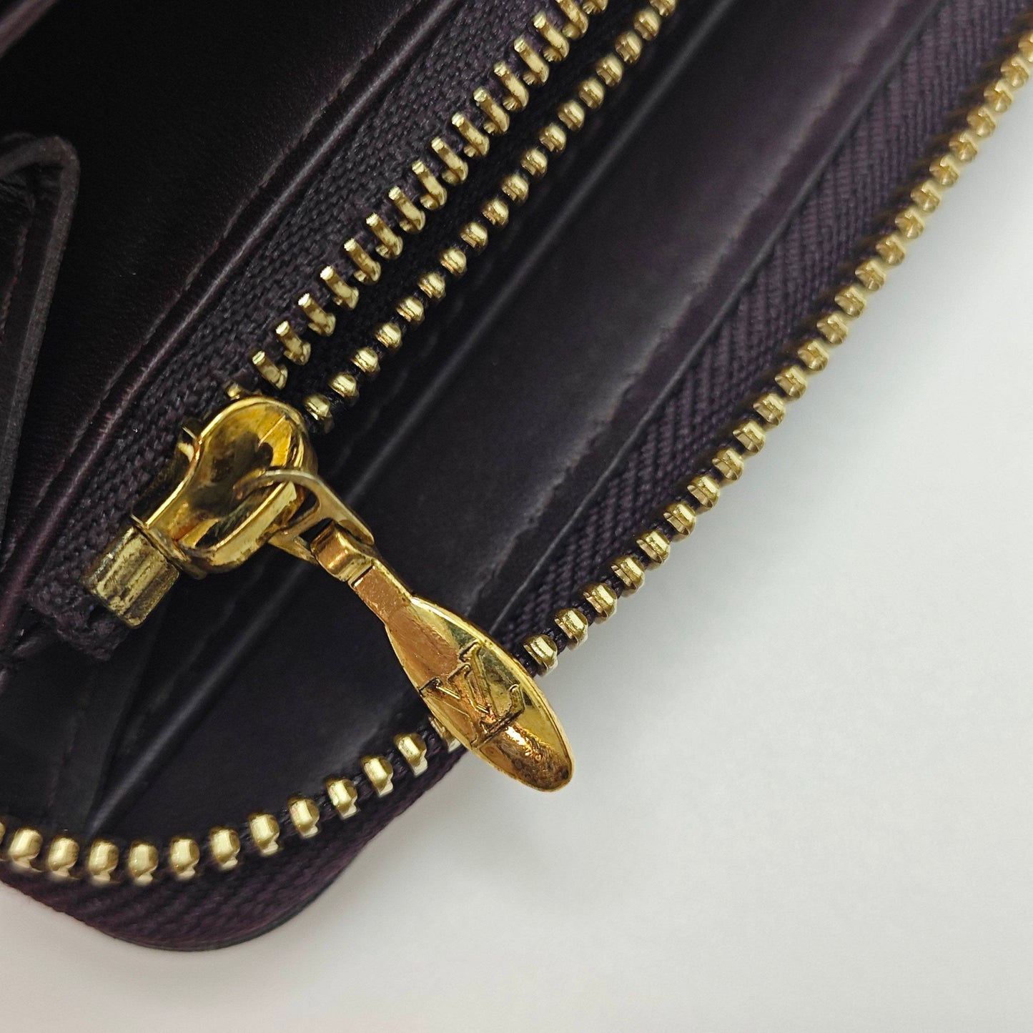 Louis Vuitton - Zippy Wallet - Patent leather - Burgundy - (medium)