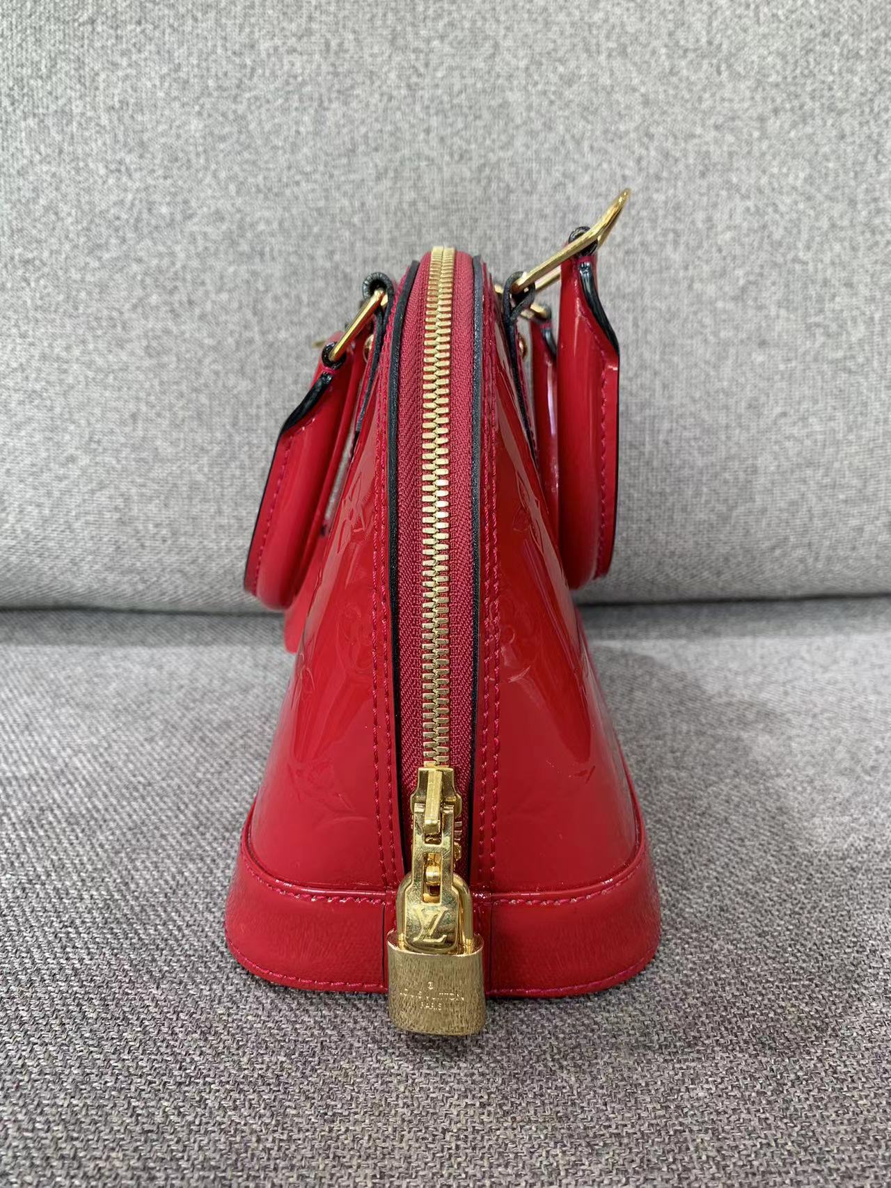 Louis Vuitton - Alma BB - Patent leather - Red - (Mini)