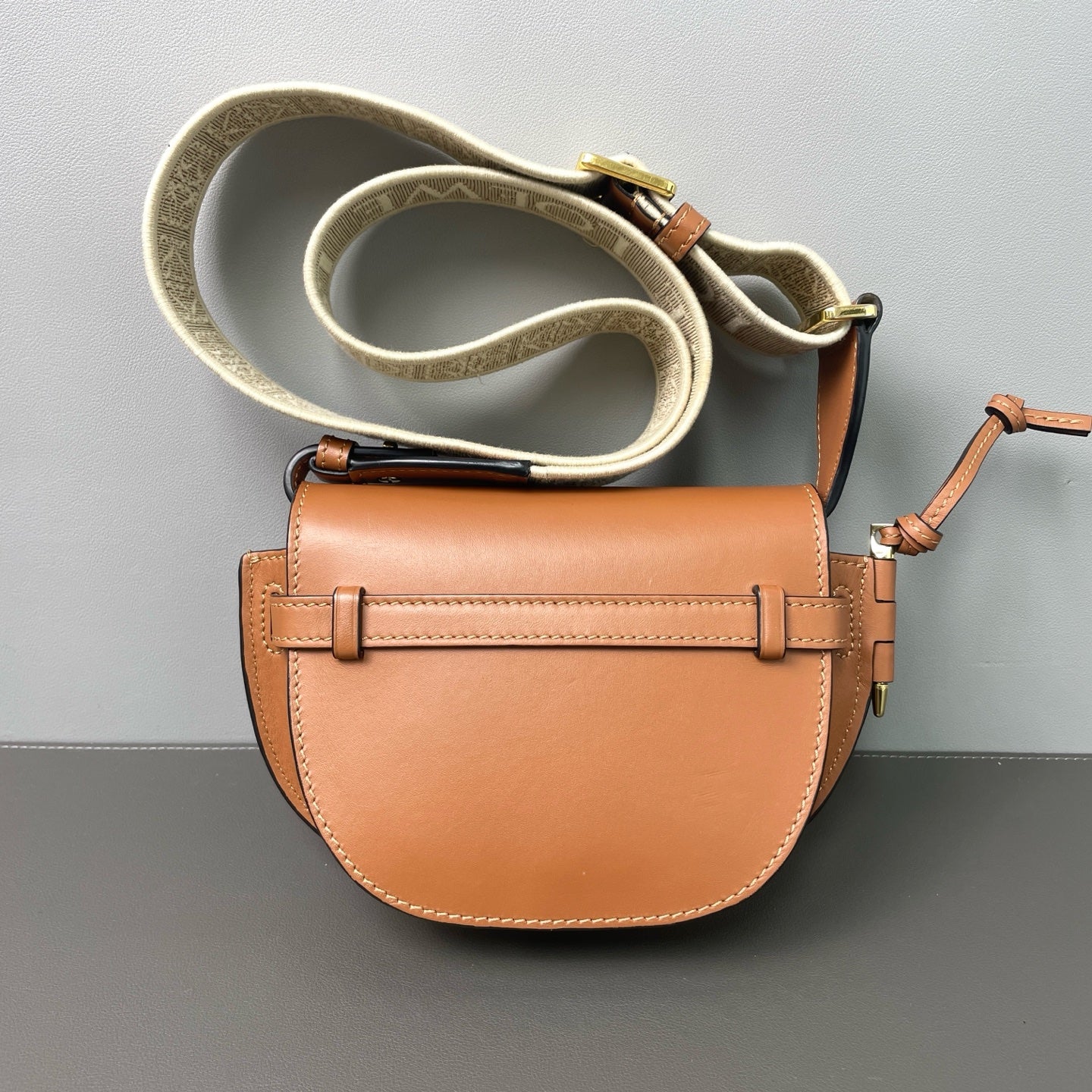 Loewe - Gate Mini Dual Saddle Bag with Wide Strap - Leather - Camel - (mini)