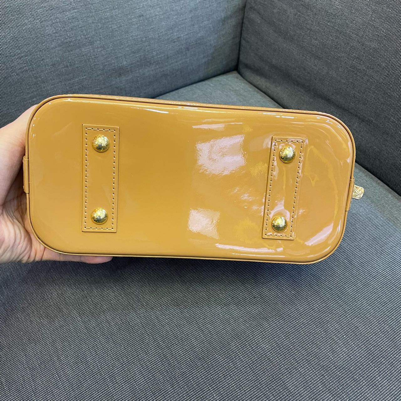 Louis Vuitton - Alma BB - Patent leather - Beige - (mini)
