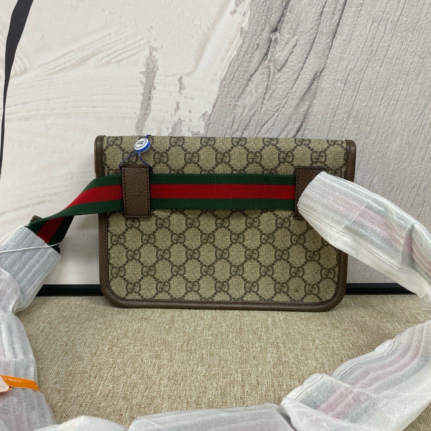Gucci - Tiger Head Belt Bag - GG Supreme canvas with leather trim - Beige - (small)