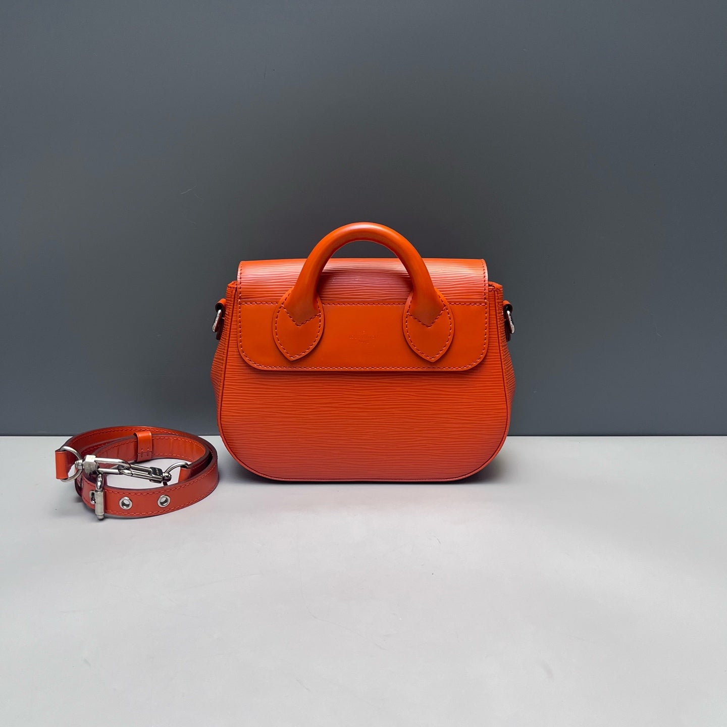 Louis Vuitton - Eden - Epi leather - Orange - (Medium)