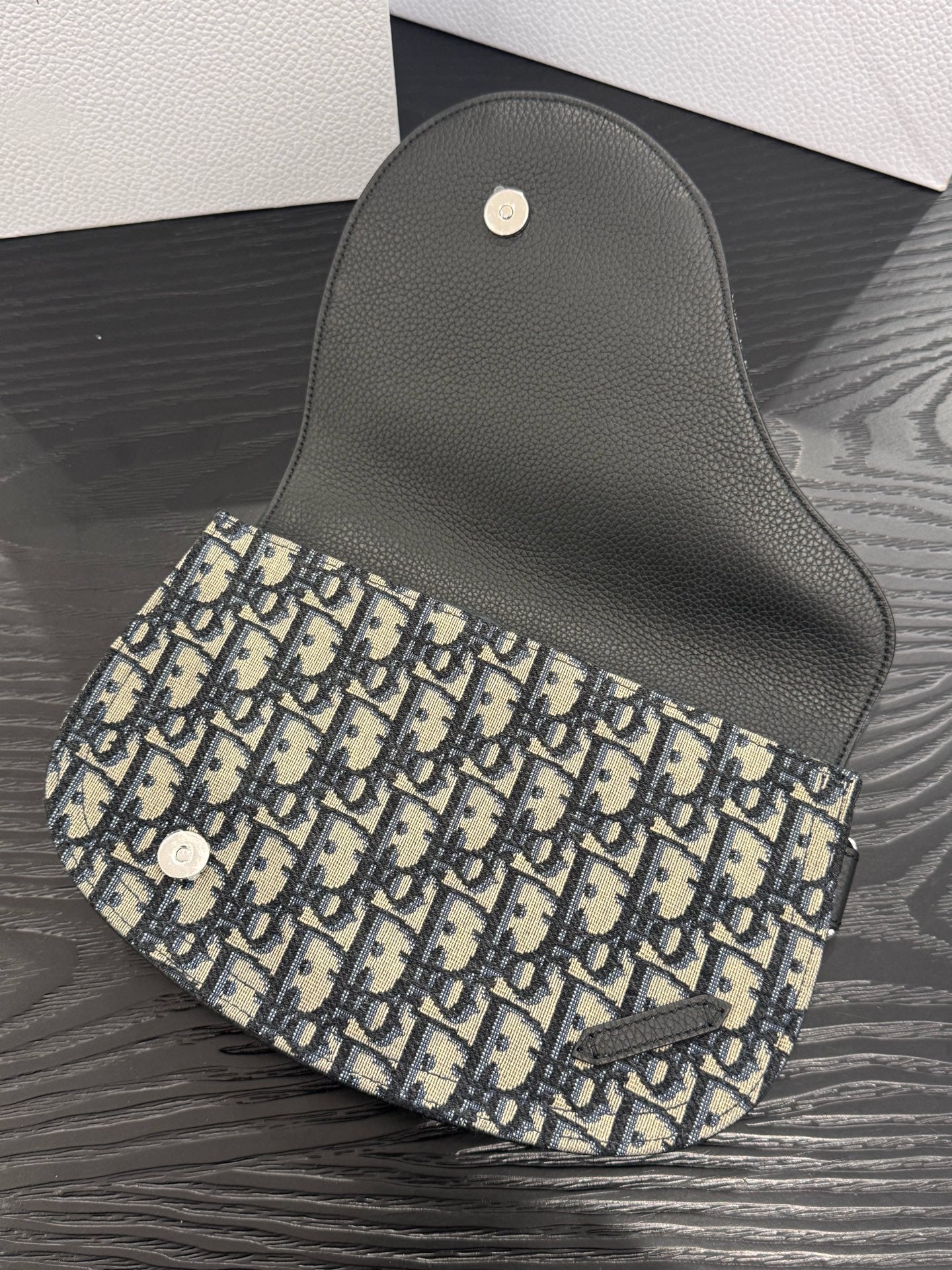 Dior - Saddle Belt Pouch - Dior Oblique jacquard canvas and grained calfskin leather - Multicolour - (small)