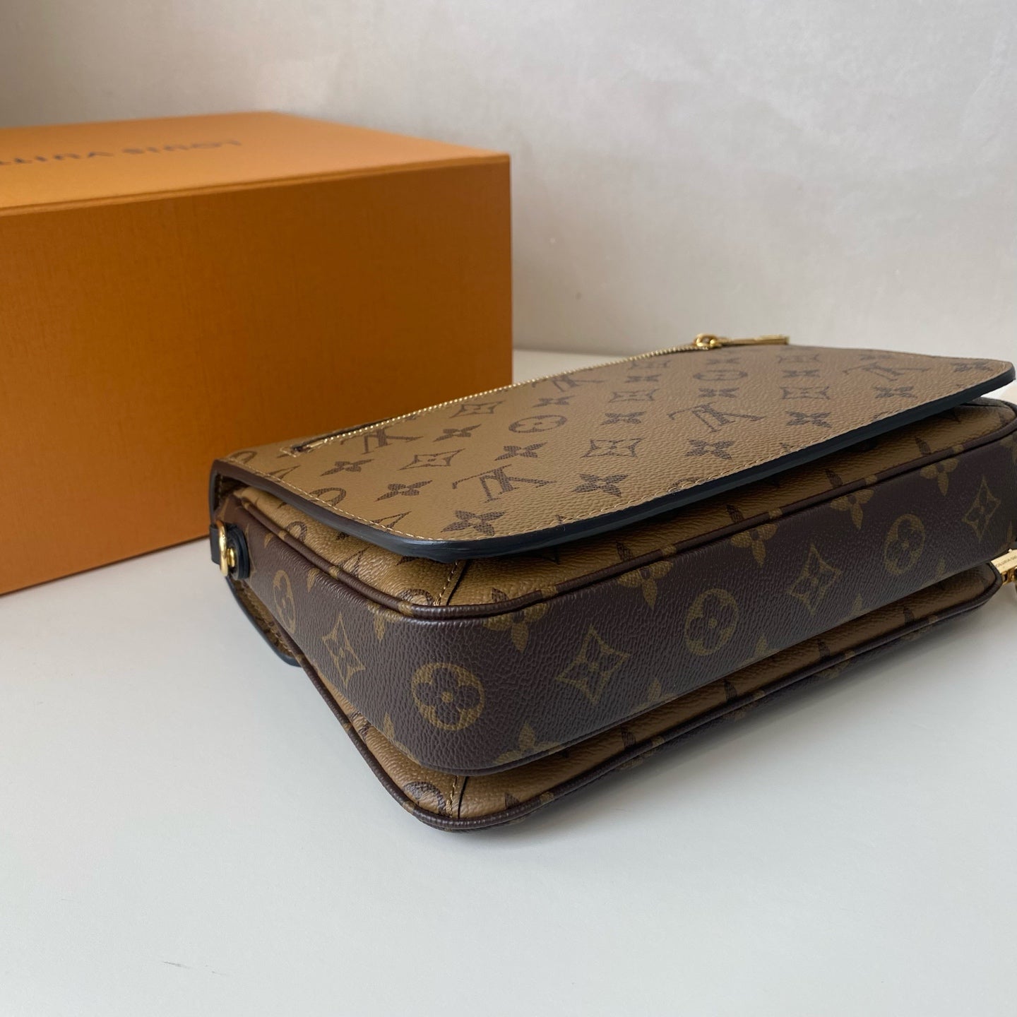 Louis Vuitton - Pochette Métis - Coated canvas with leather trim - Multicolour - (Medium)