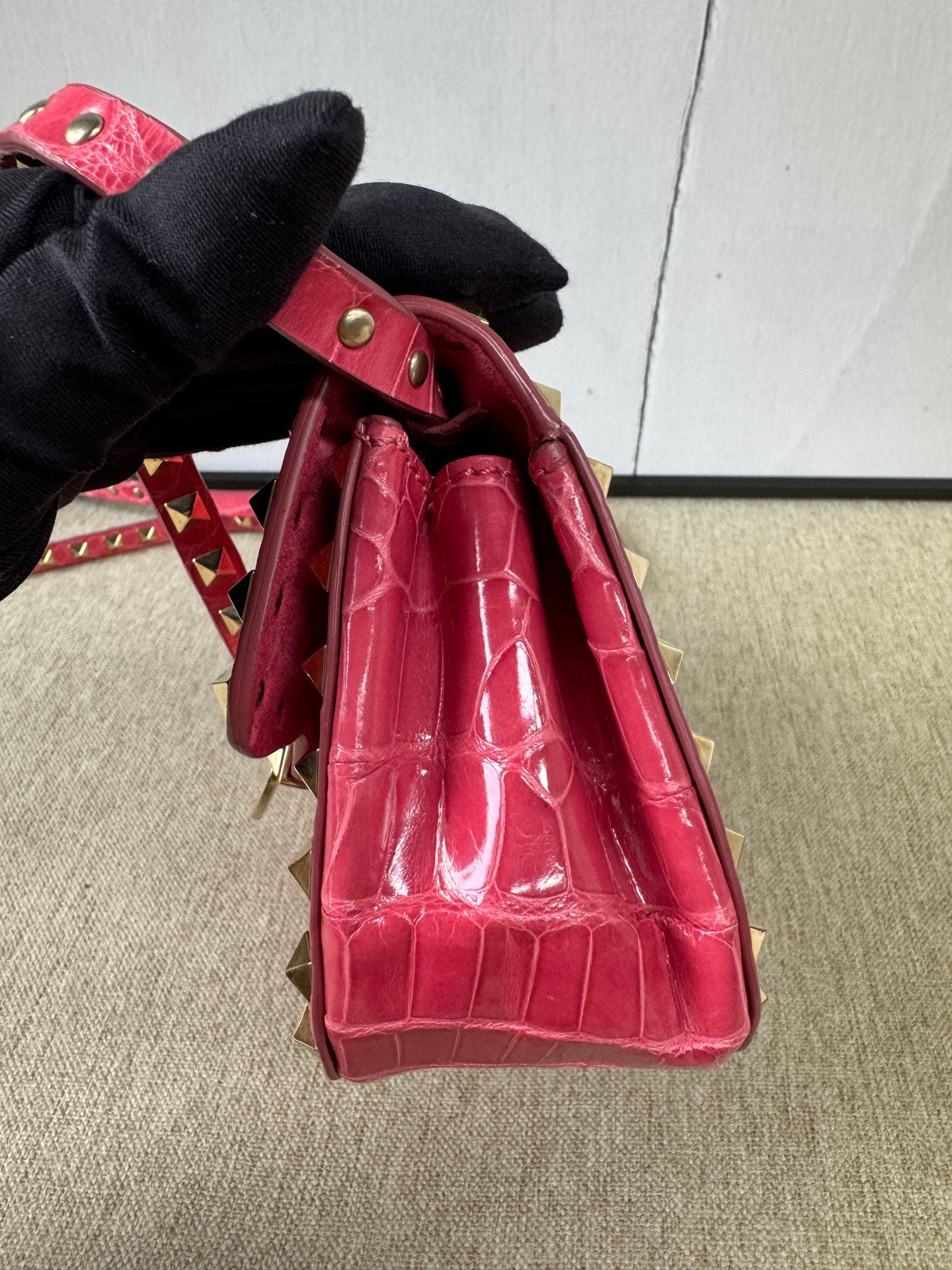 Valentino - Rockstud - Exotic leathers - Crocodile - Pink - (Mini)