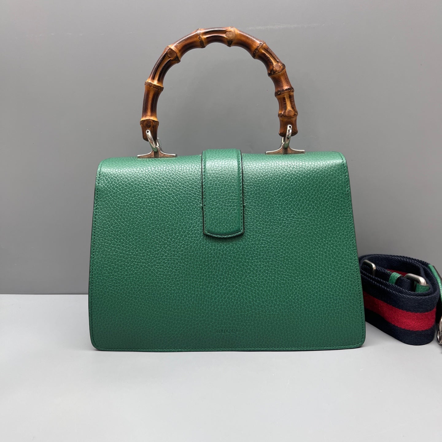 Gucci - Dionysus Bamboo Top Handle with Crystal Buckle - Pebbled leather - Emerald Green with Antiqued Silver-Tone Hardware - (Medium)
