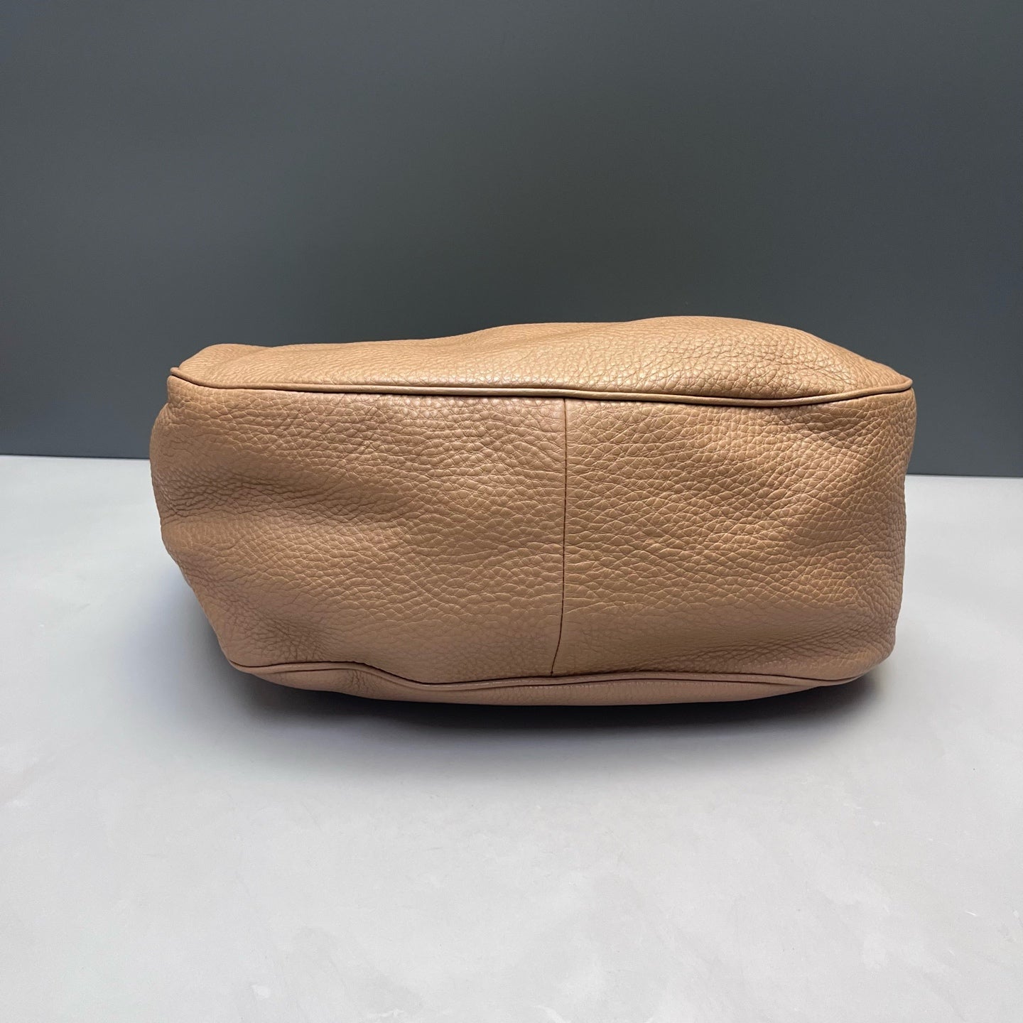 Prada - Hobo Bag - Pebbled leather - Beige - (Medium)