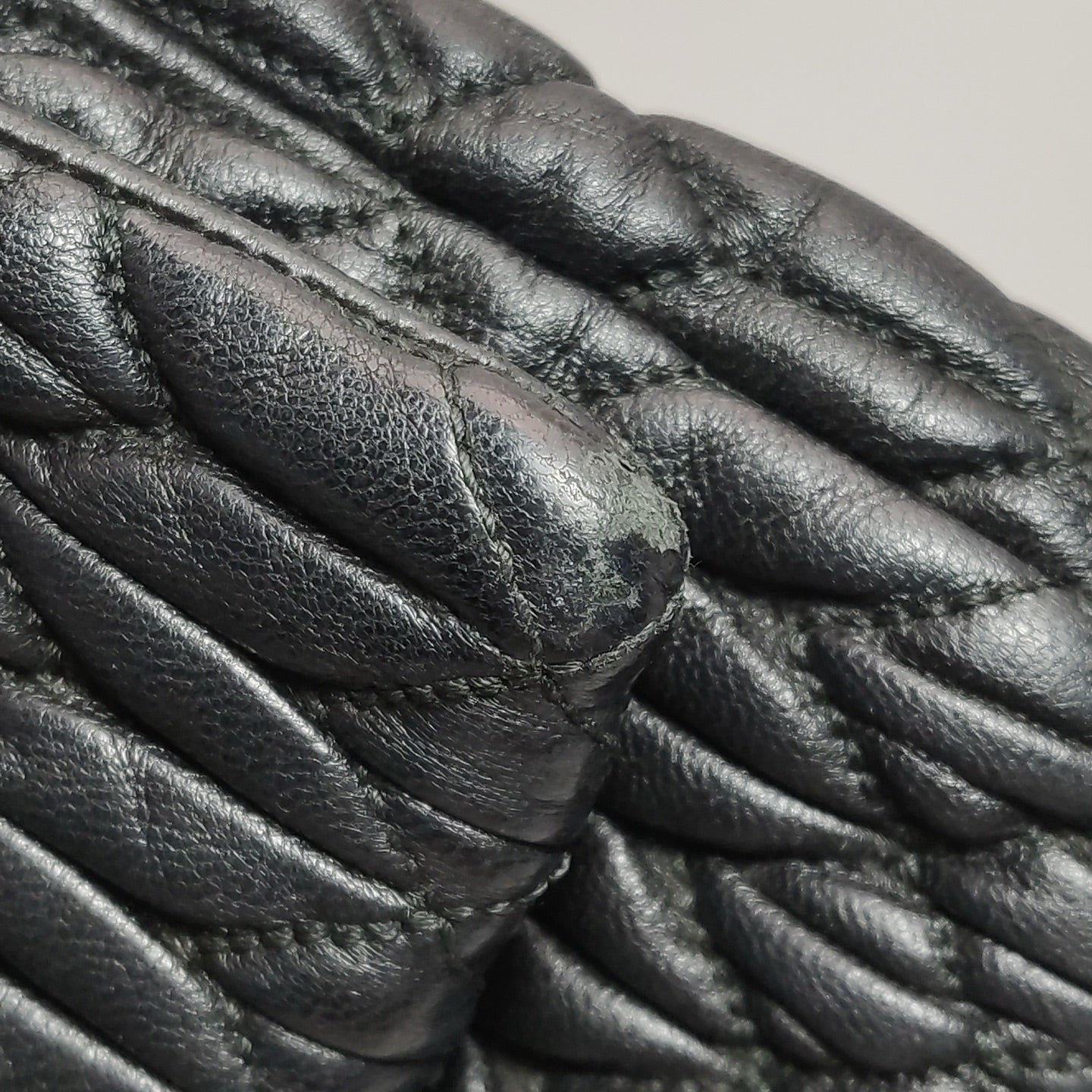 Miu Miu - Matelassé Shoulder Bag - Lambskin leather - Black - (small)