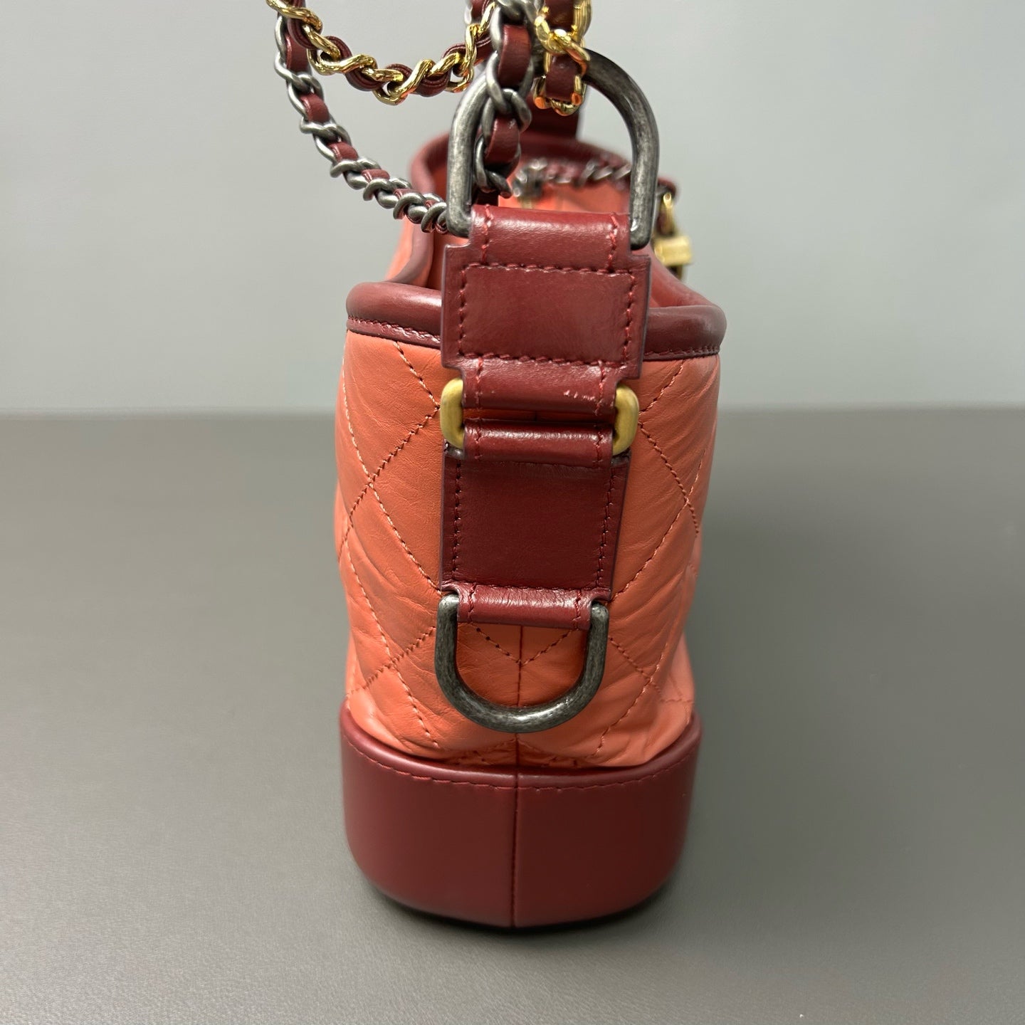 Chanel - Gabrielle Hobo Bag - Aged calfskin leather - Dusty Rose Pink and Burgundy with Mixed-Tone Hardware - (Small)