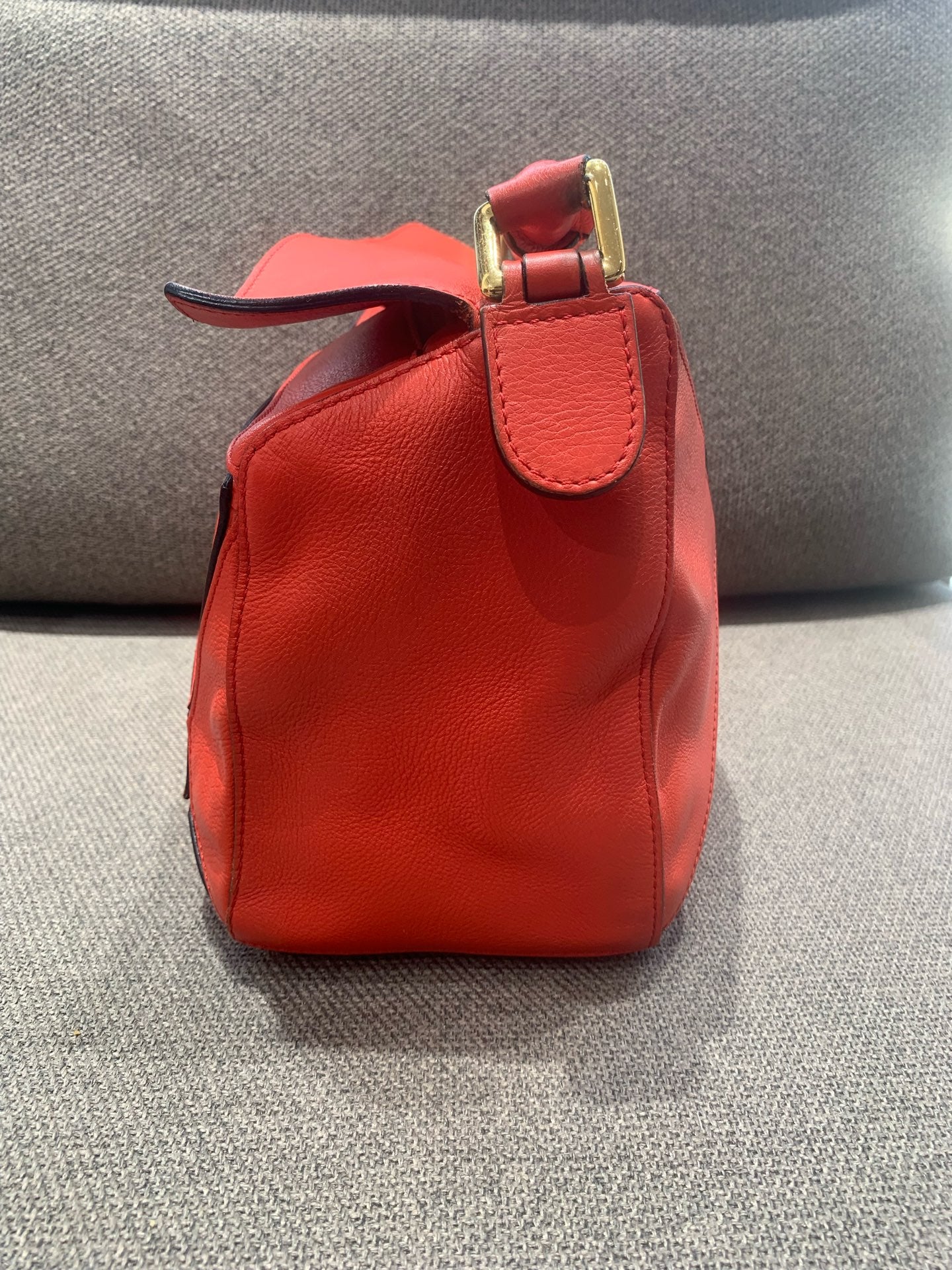 Loewe - Puzzle - Leather - Red - (medium)