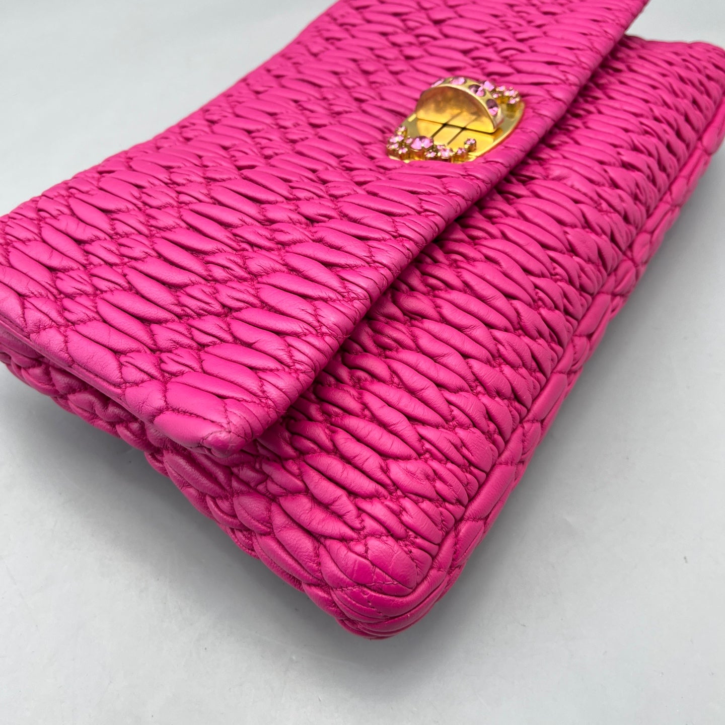 Miu Miu - Matelassé Jeweled Chain Flap Bag - Leather - Pink - (Medium)