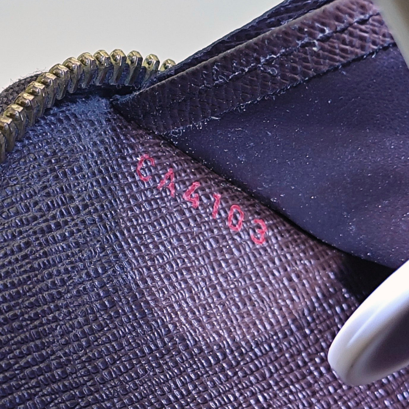 Louis Vuitton - Zippy Wallet - Coated canvas with leather trim - Brown - (medium)