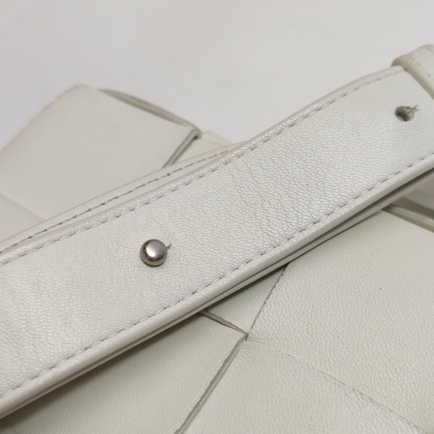 Bottega Veneta - Cassette Bag - Lambskin leather - White - (medium)