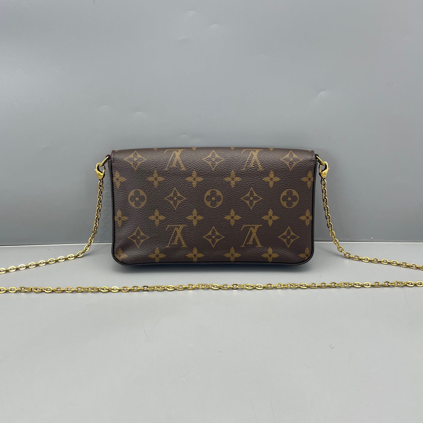 Louis Vuitton - Pochette Félicie - Monogram coated canvas, leather trim, textile lining - Brown - (Small)