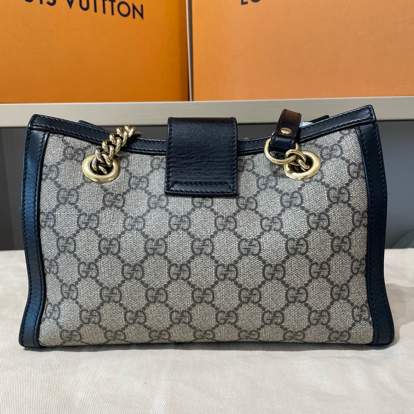 Gucci - Padlock GG Supreme Mini Top Handle Bag - GG Supreme canvas with black leather trim - Beige and Black - (mini)