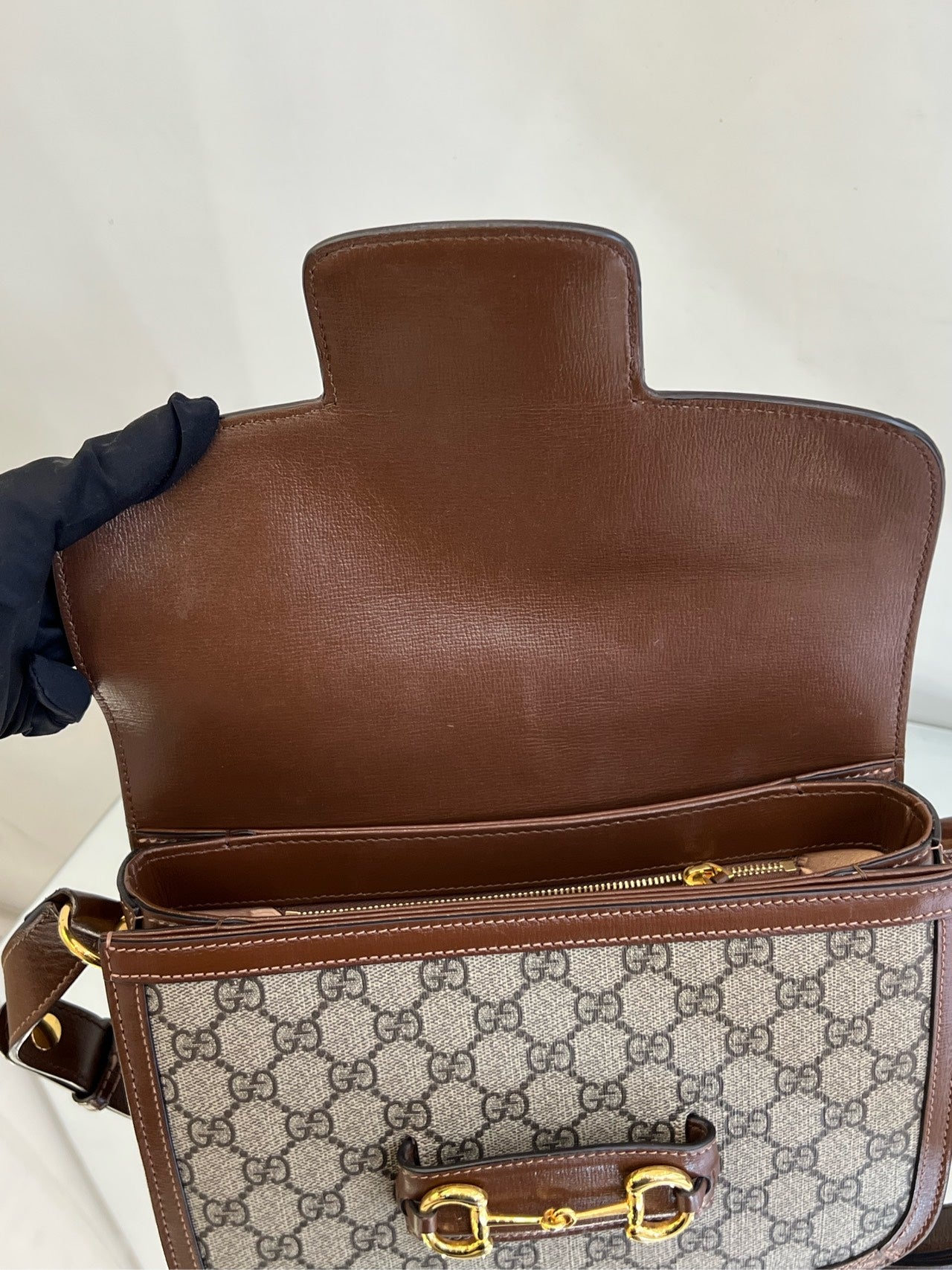 Gucci - Horsebit 1955 Shoulder Bag - GG Supreme canvas with leather trim - Beige and Brown - (medium)