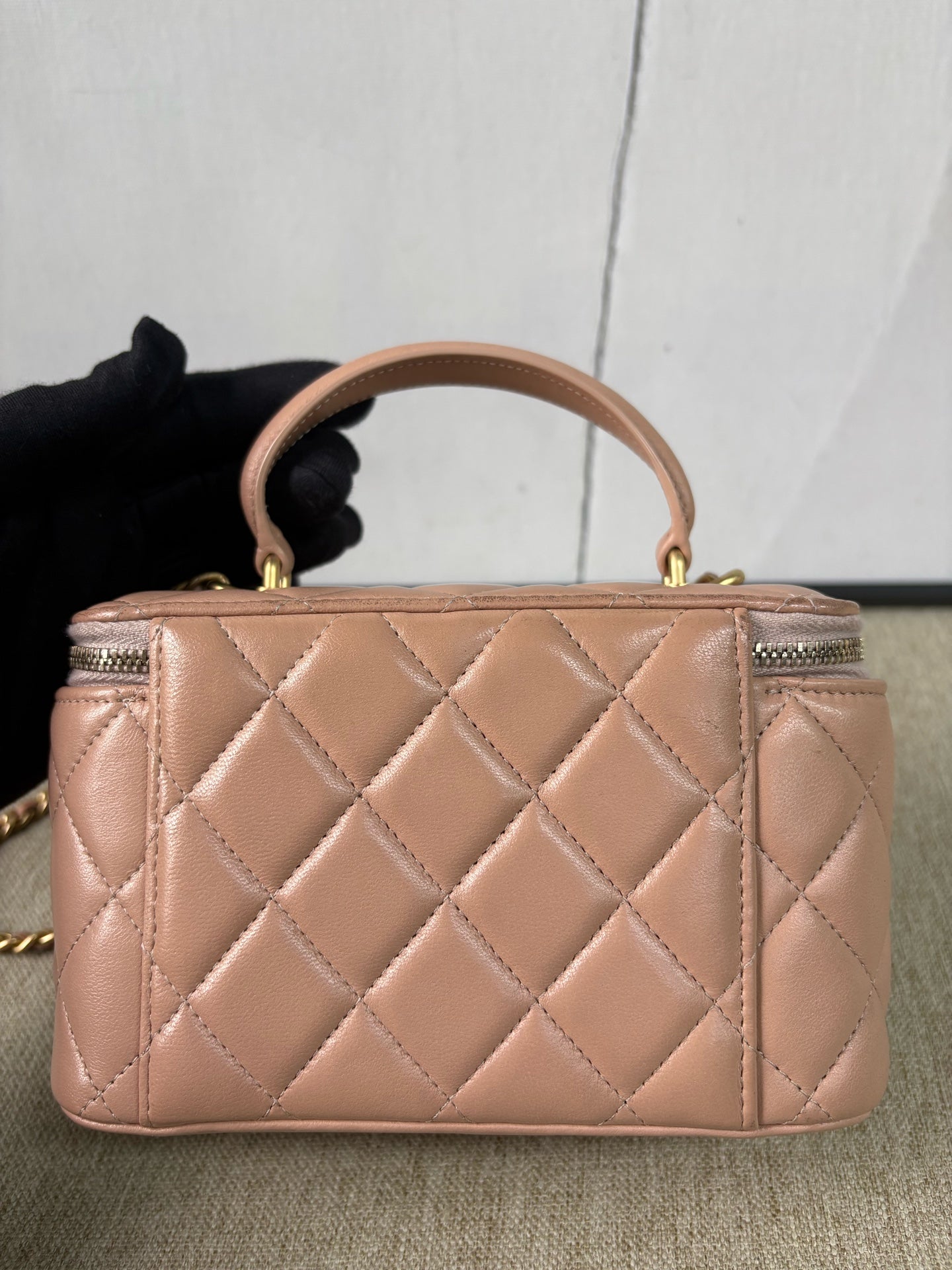 Chanel - Vanity Case with Top Handle - Lambskin leather - Pink - (mini)