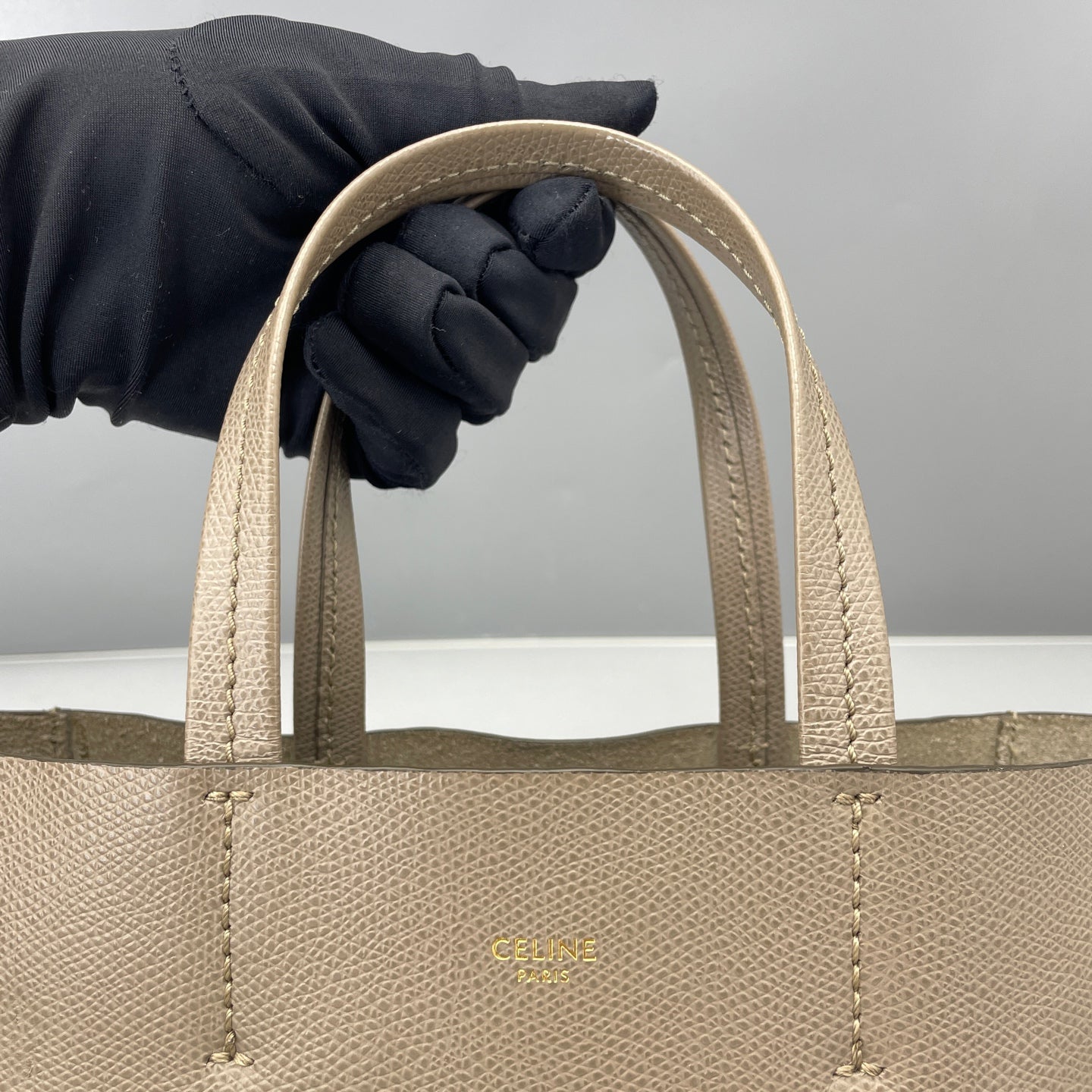 Celine - Vertical Cabas Tote - Leather - Grey - (medium)