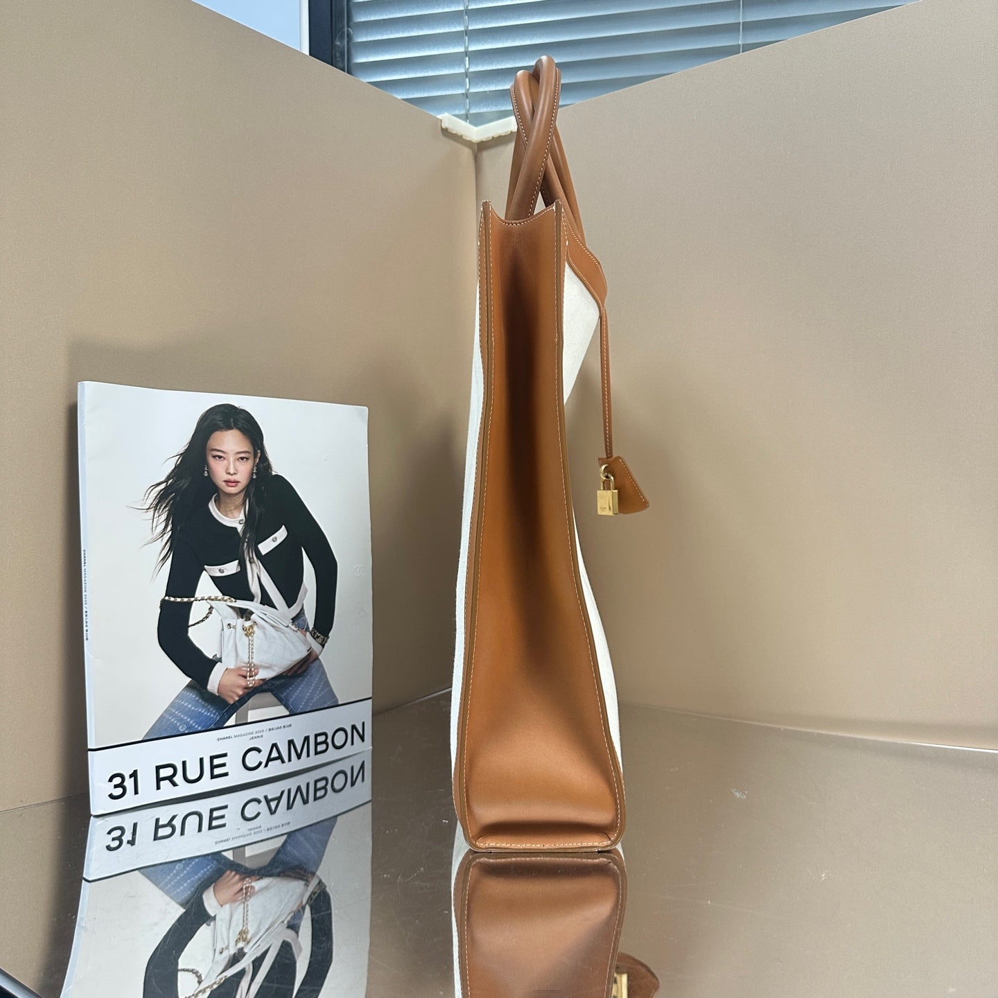 Celine - Cabas - Canvas and Leather - White and Brown - (large)