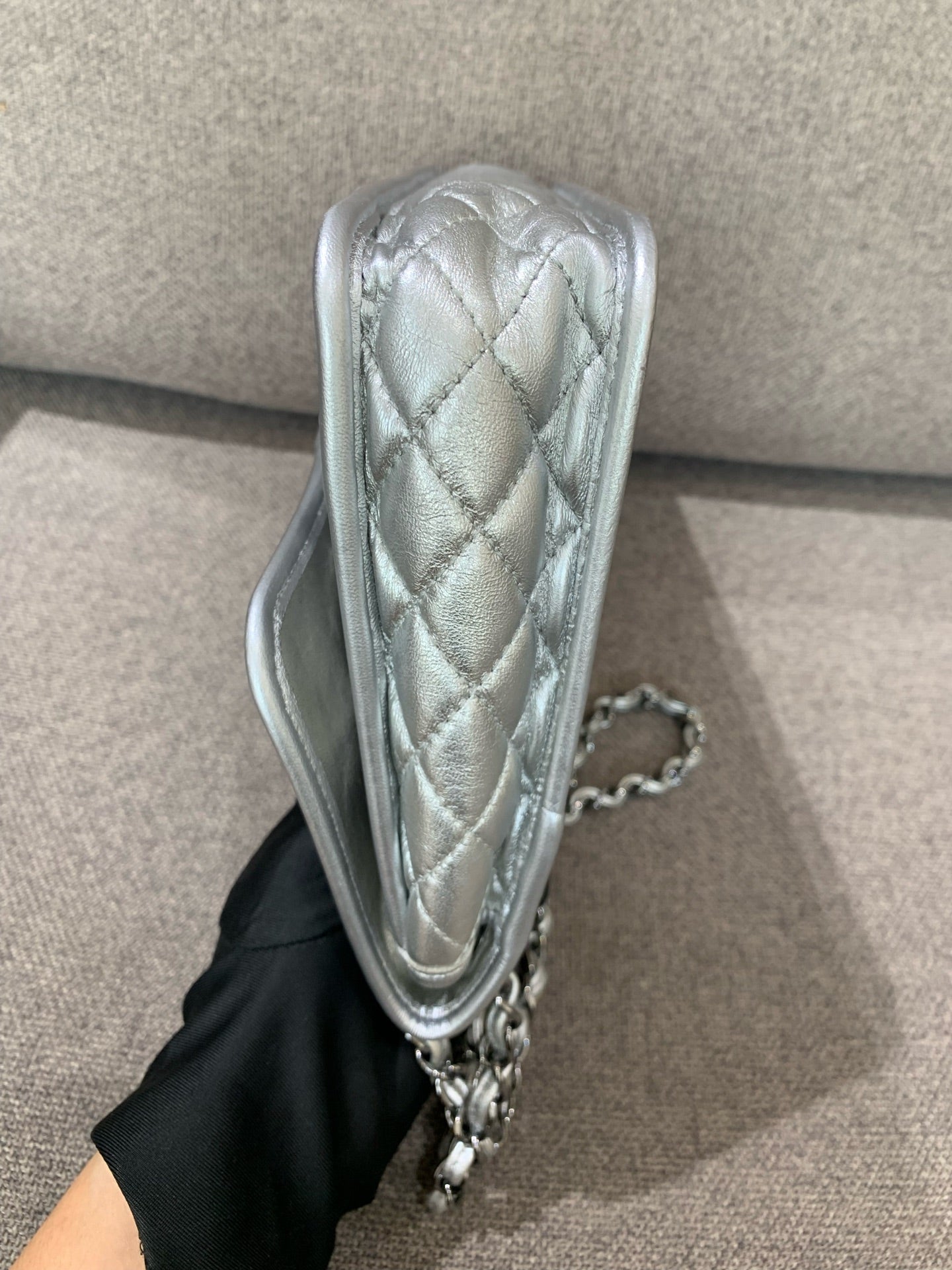 Chanel - Vintage "Ice Cube" Classic Flap Chain Bag - Metallic patent leather and lambskin - Silver - (medium)