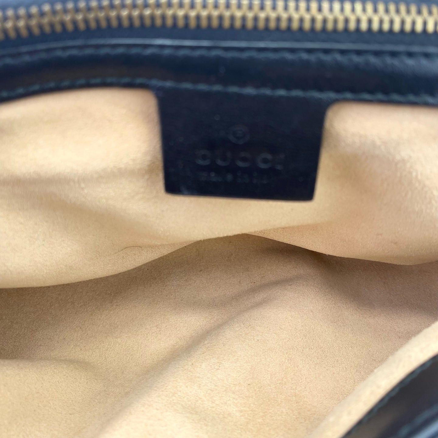 Gucci - Marmont Matelassé Shoulder Bag - Leather - Black - (medium)