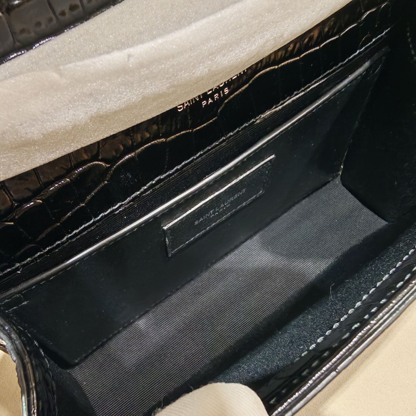 Saint Laurent - Kate Small Chain Bag with Tassel - Calfskin leather with crocodile embossing - Black - (small)