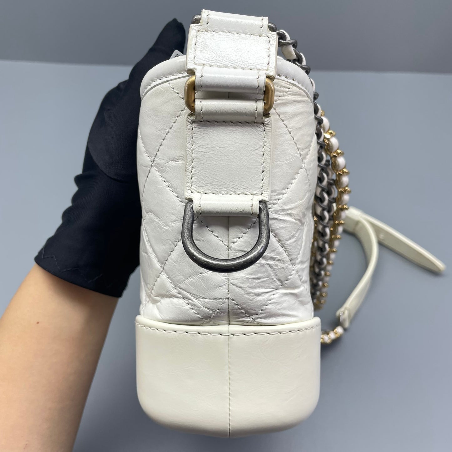 Chanel - Gabrielle Hobo Bag (Small) - Leather - White - (Small)