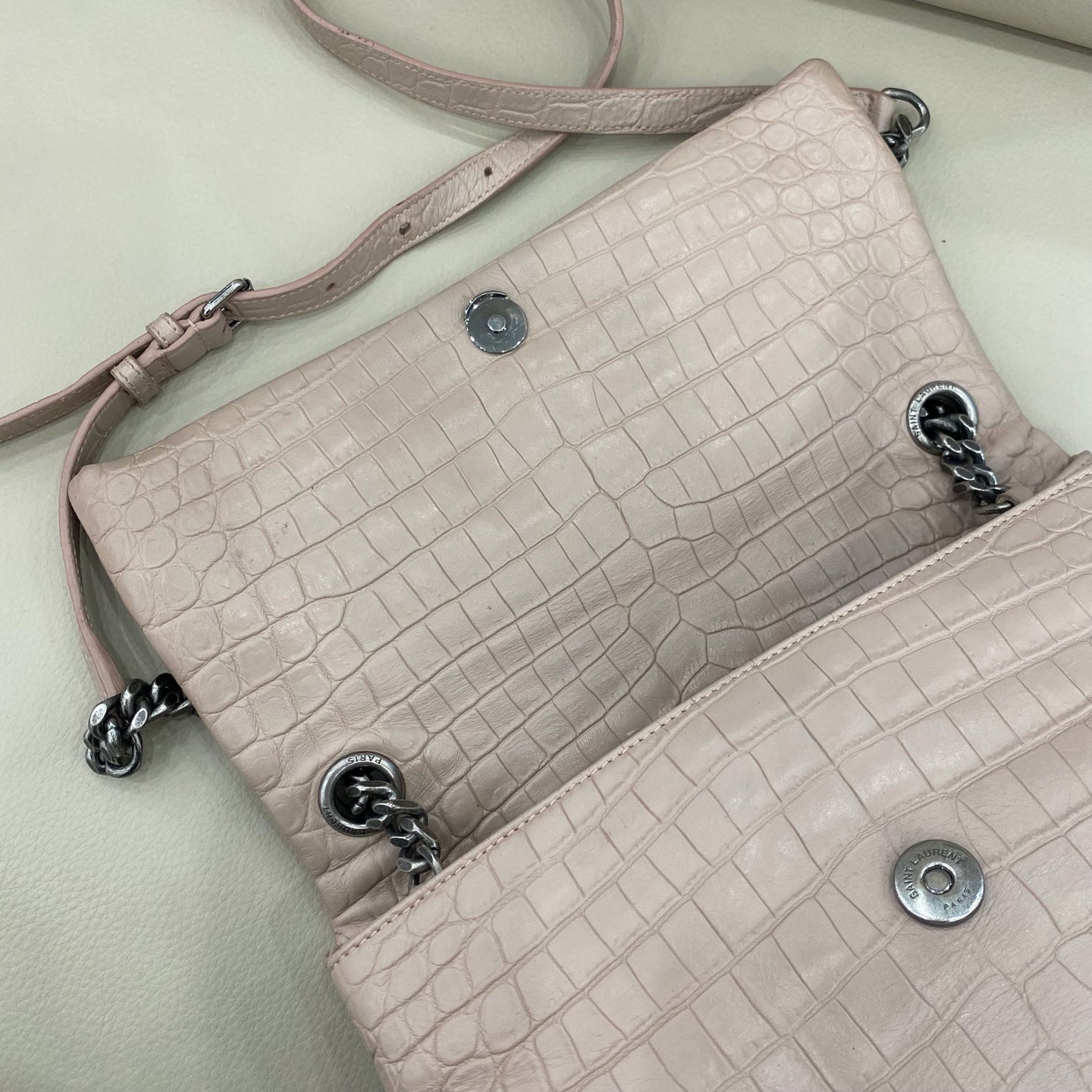 Saint Laurent - Hollywood Series Flap Bag - Crocodile embossed leather - Pink - (Medium)