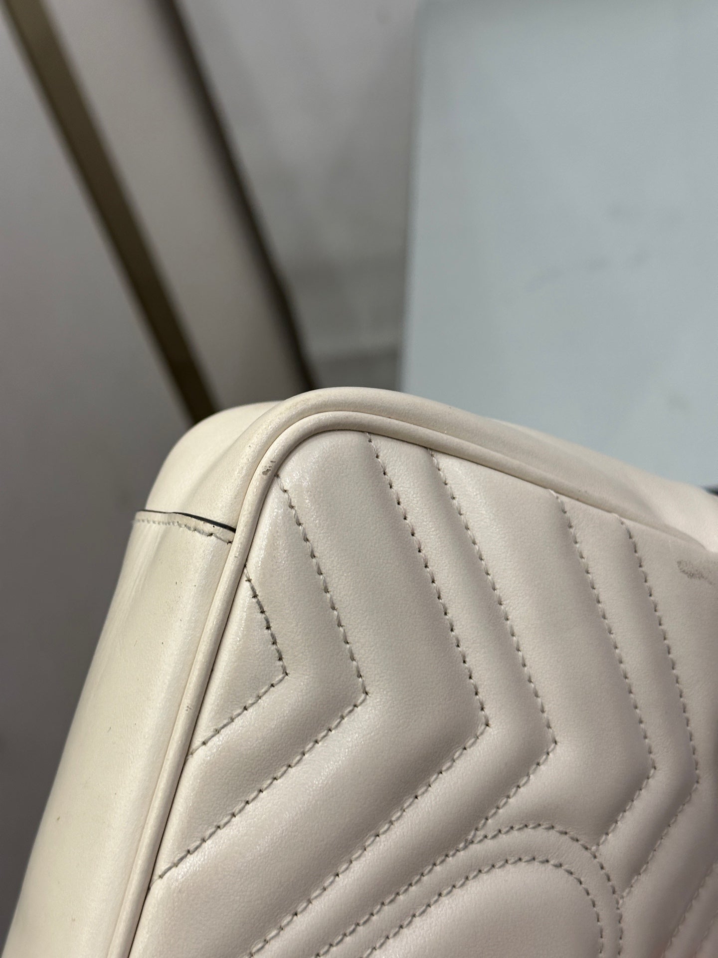 Gucci - GG Marmont Mini Flap Bag - Leather - White - (mini)