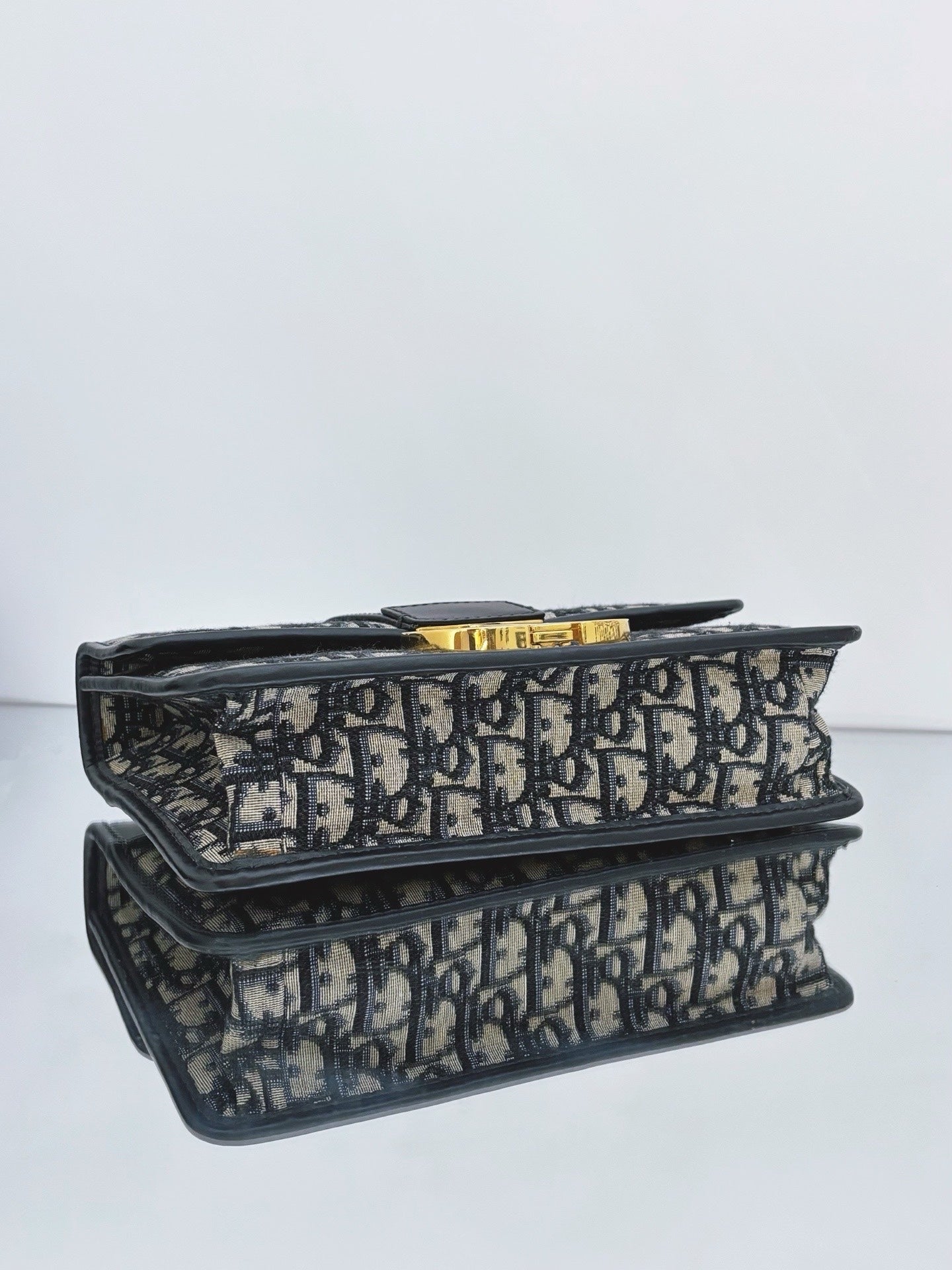 Dior - Montaigne 30 - Jacquard canvas with leather trim - Navy and Beige - (Medium)