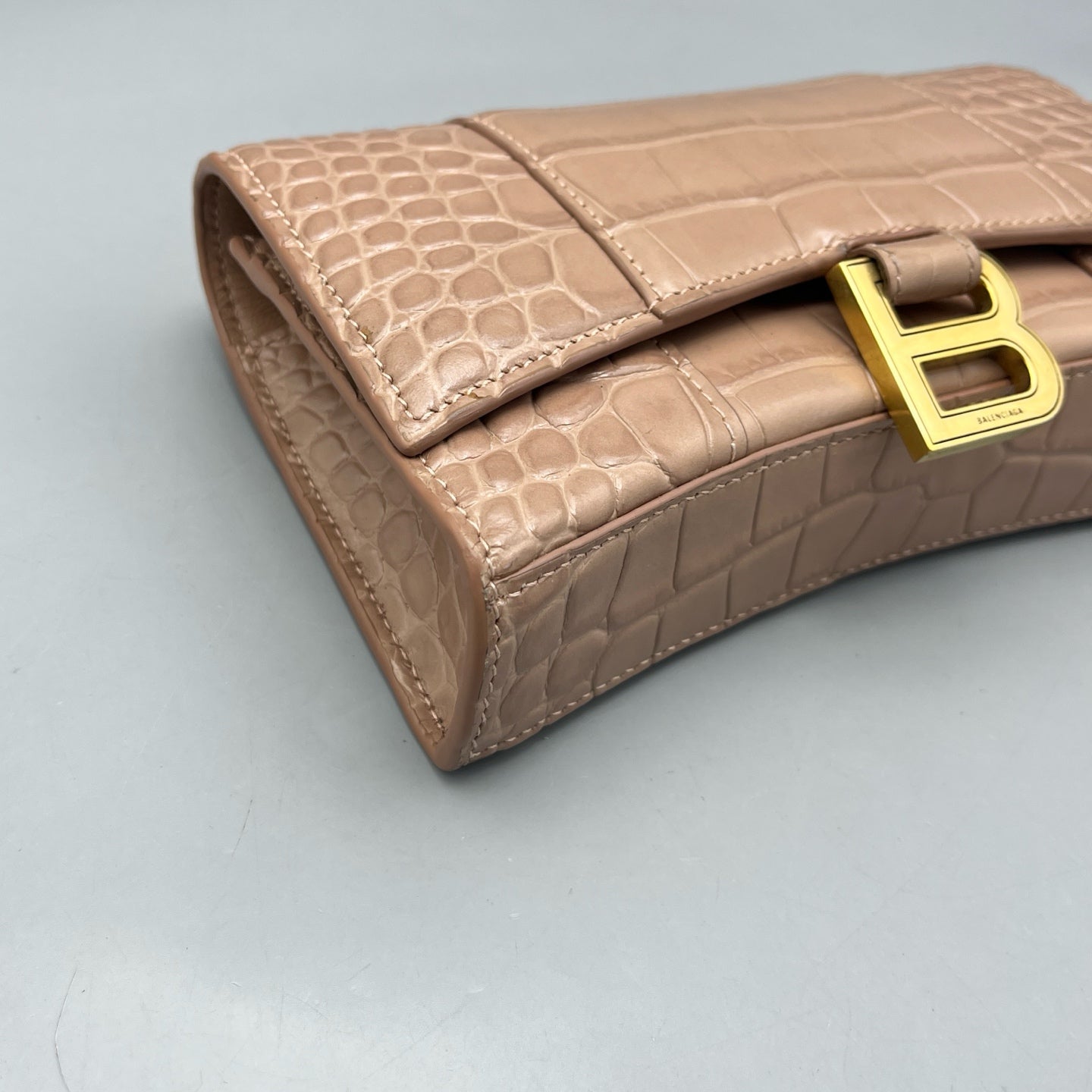 Balenciaga - Hourglass WOC - Crocodile-embossed calfskin leather - Beige - (mini)