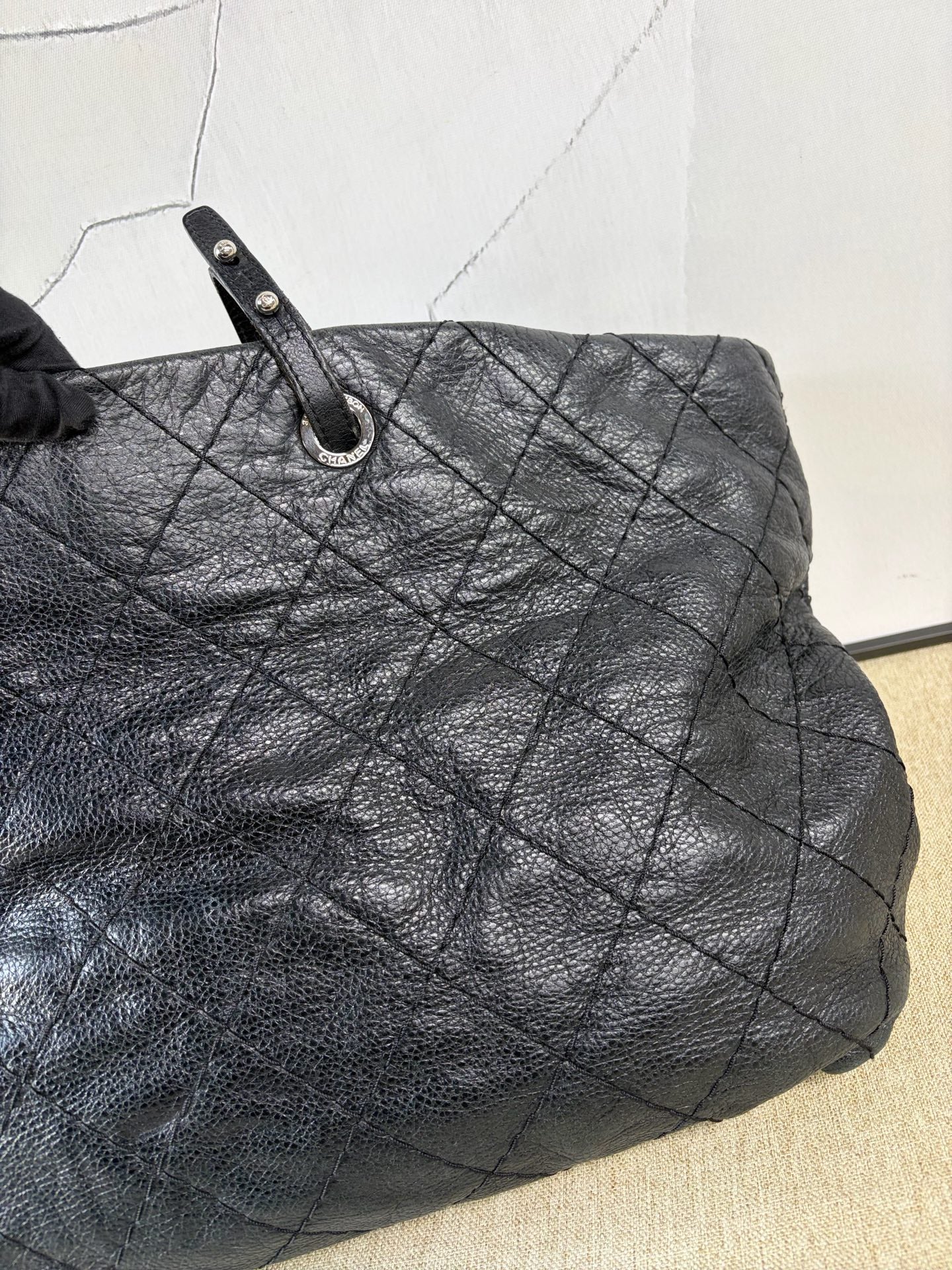 Chanel - Chanel Quilted Tote - Caviar leather - Black - (Large)
