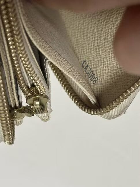 Louis Vuitton | Wallets | Zippy