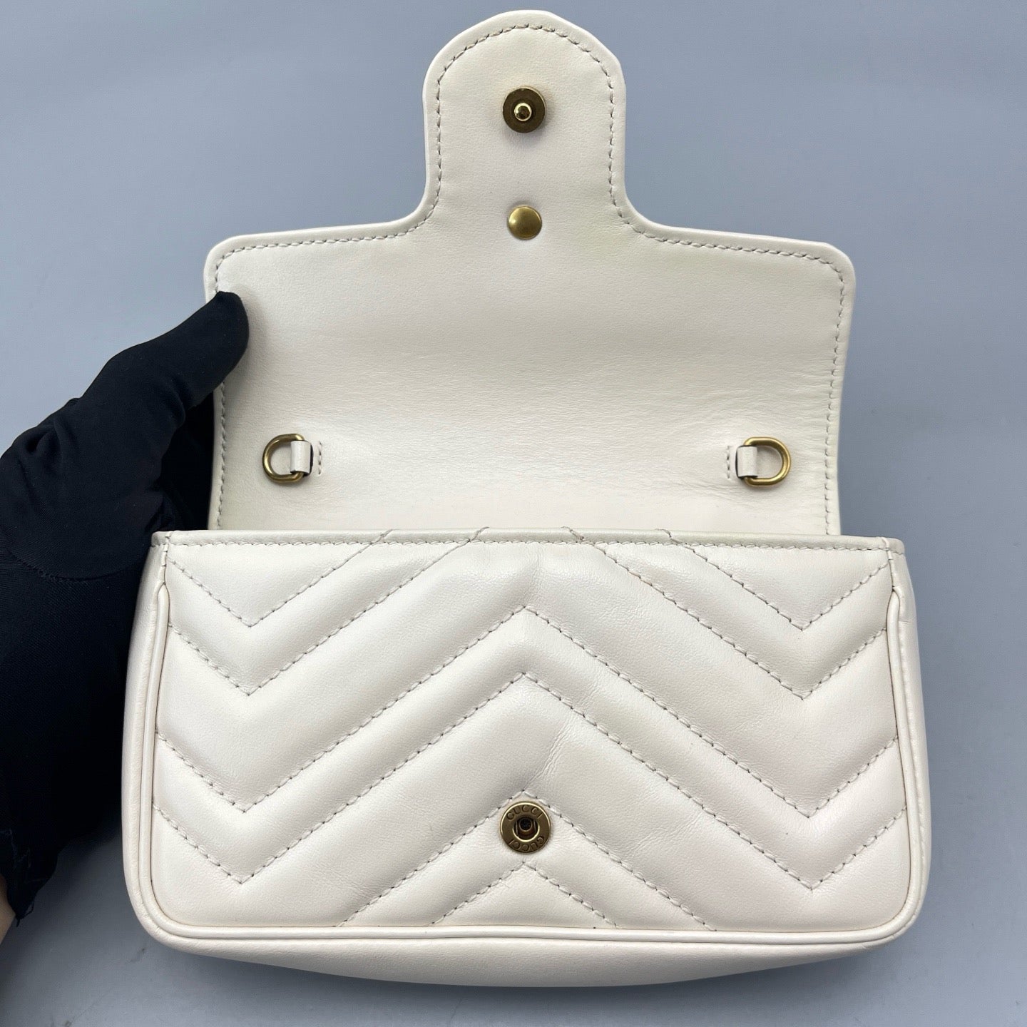 Gucci - Marmont Super Mini - Leather - White with Gold-Tone Hardware - (mini)