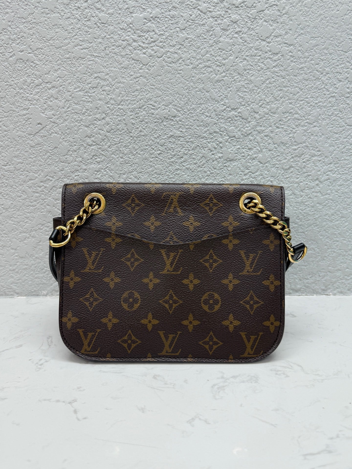 Louis Vuitton - Passy Chain Bag - Monogram coated canvas with leather trim - Brown - (Small)