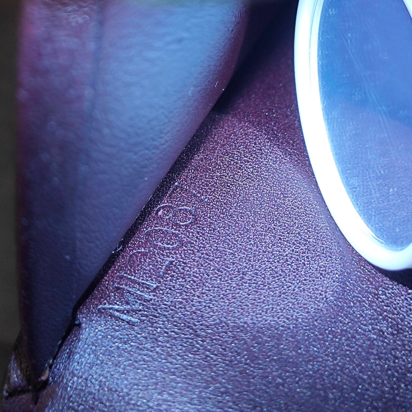 Louis Vuitton - Short Snap Wallet - Patent leather - Burgundy - (small)