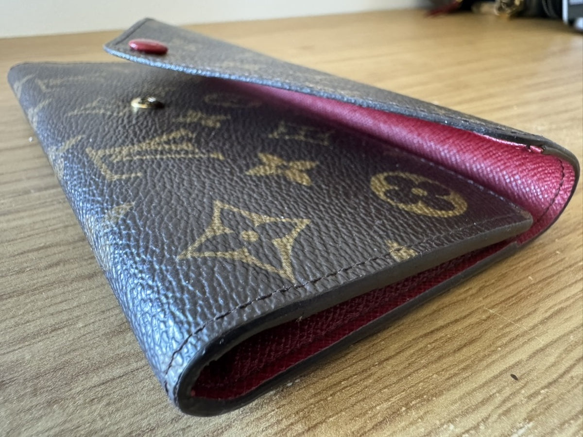Louis Vuitton - Portefeuille Emilie - Monogram coated canvas exterior, grained leather interior - Monogram Brown with Red accents - (medium)