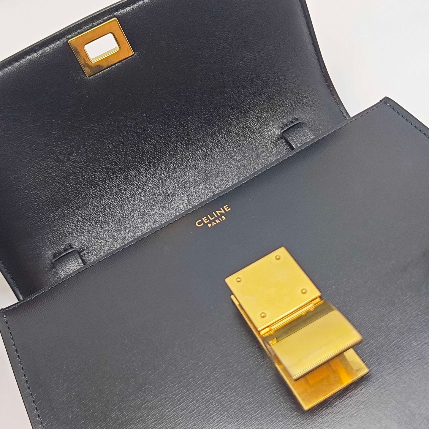 Celine - Teen Box Bag - Smooth calfskin leather - Black with Gold-Tone Hardware - (mini)