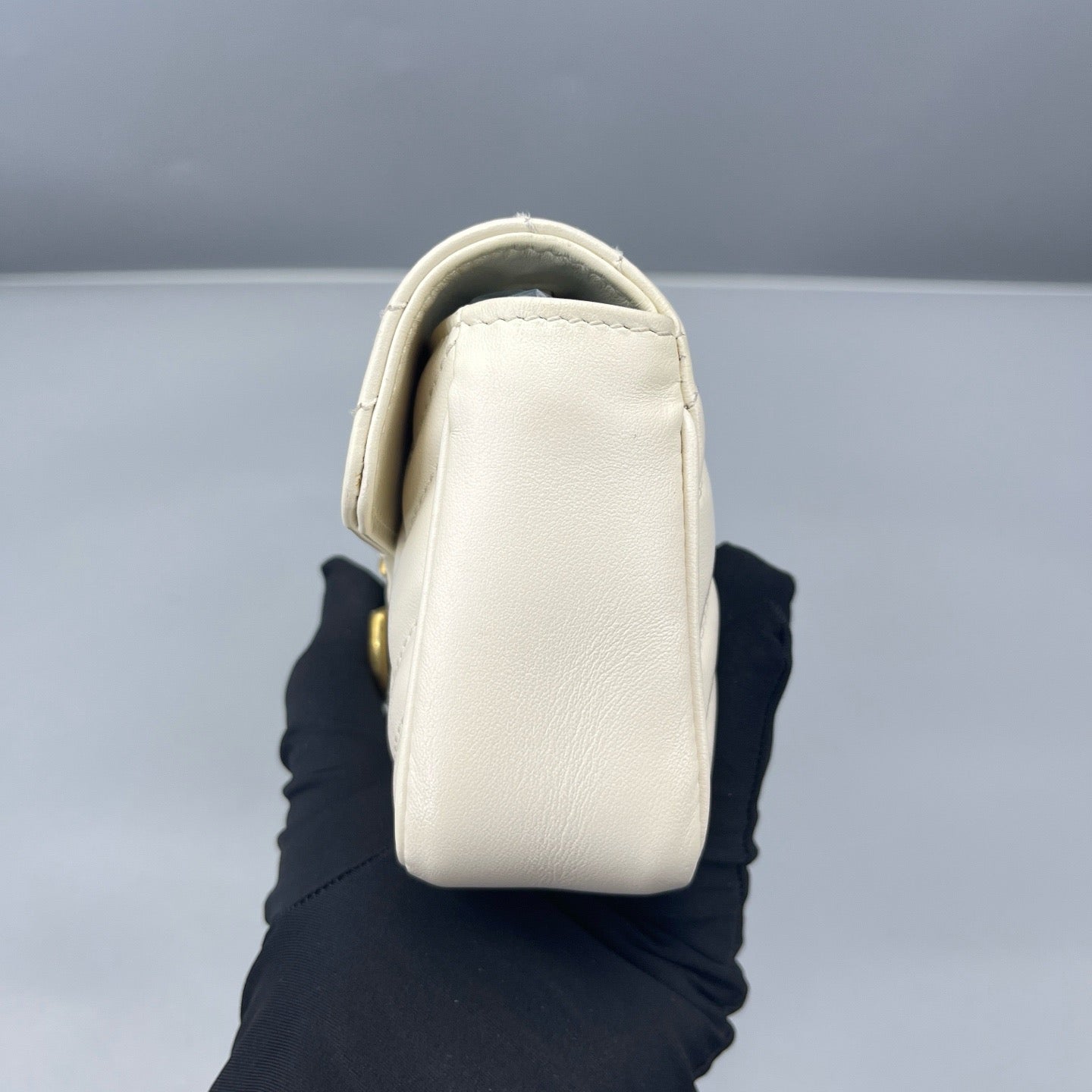 Gucci - Marmont Super Mini - Leather - White with Gold-Tone Hardware - (mini)
