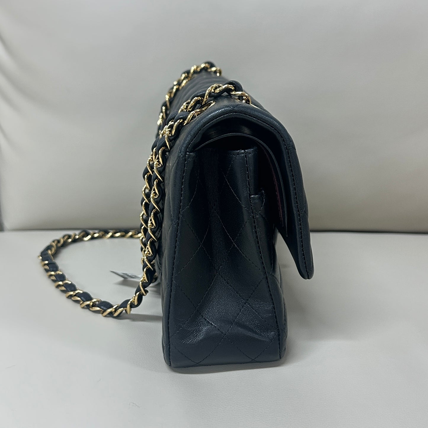 Chanel - Classic Flap - Lambskin leather - Black - (medium)