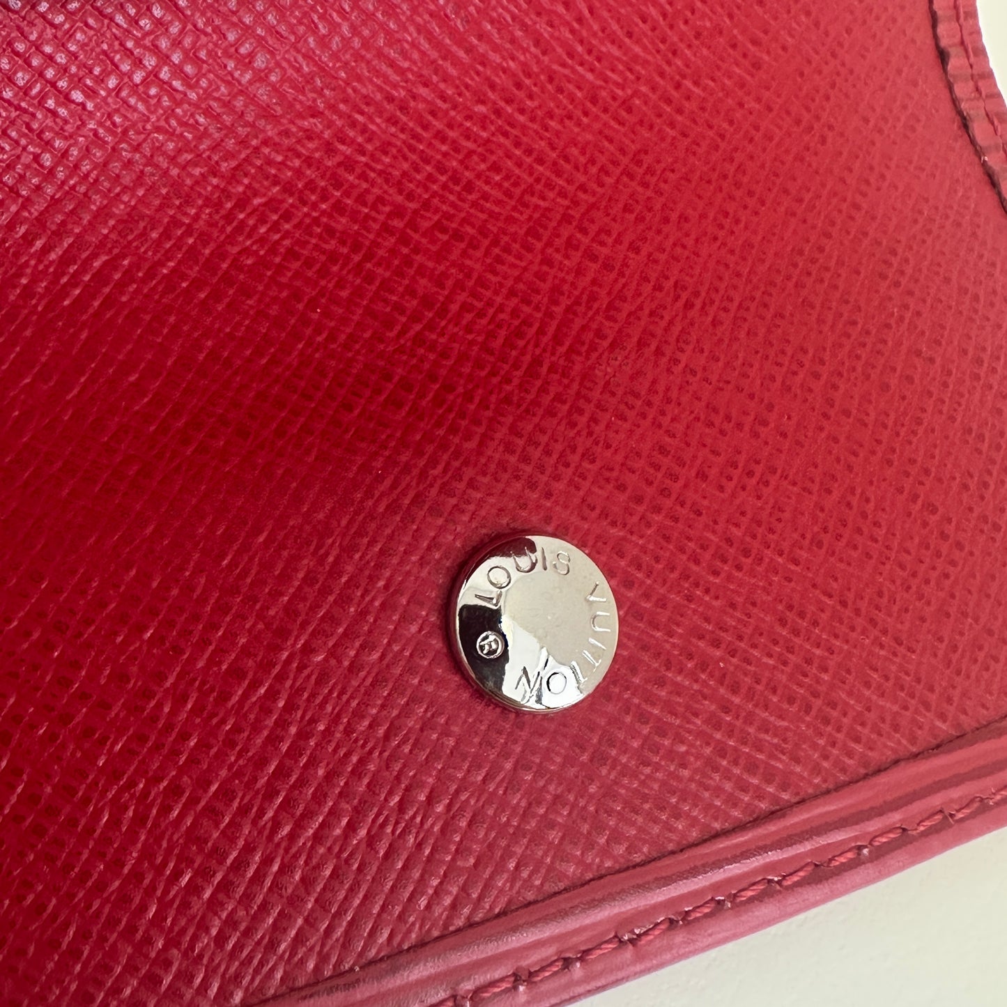 Louis Vuitton - 6-Key Holder - Epi leather - Red - (small)