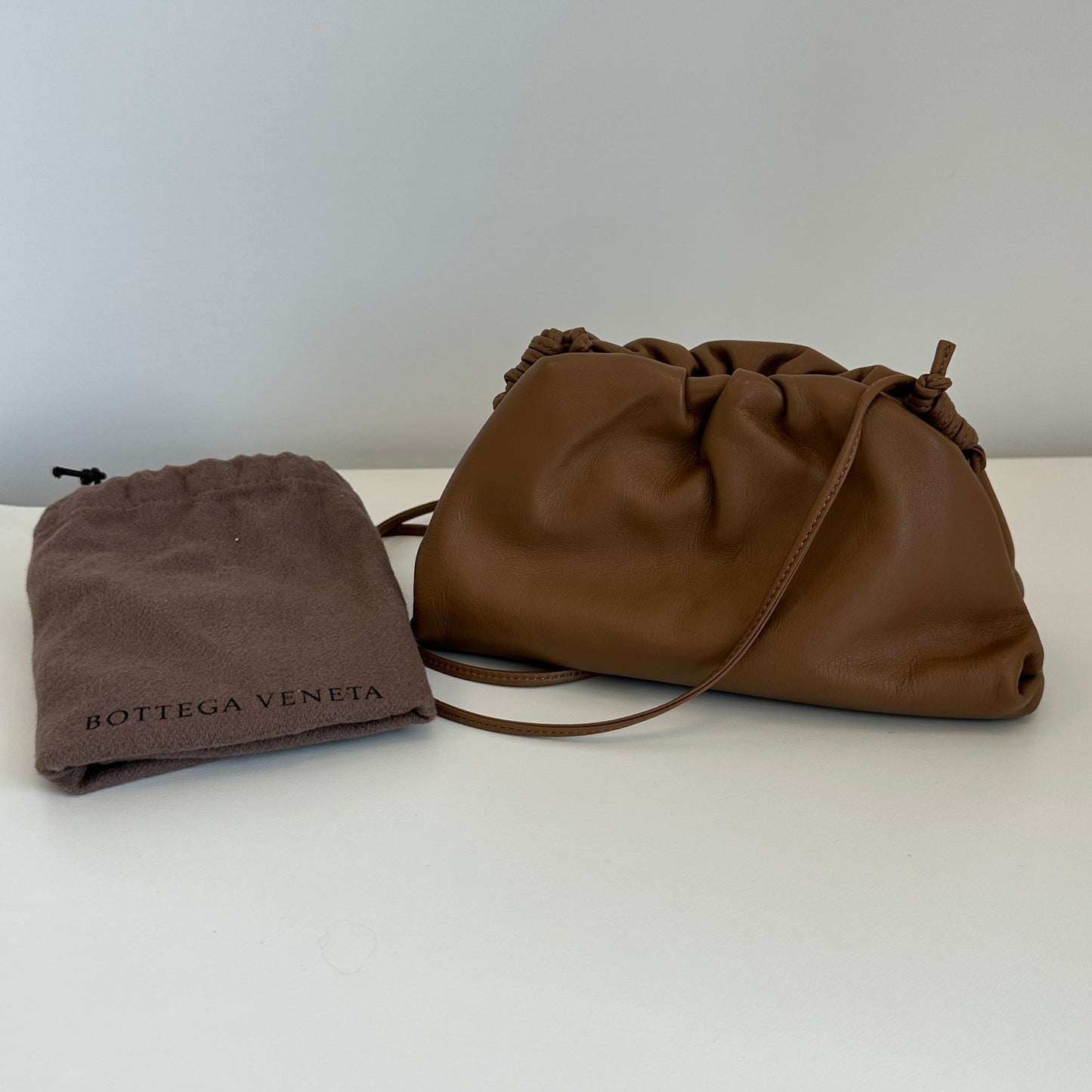 Bottega Veneta - The Pouch - Calfskin leather - Brown - (Small)