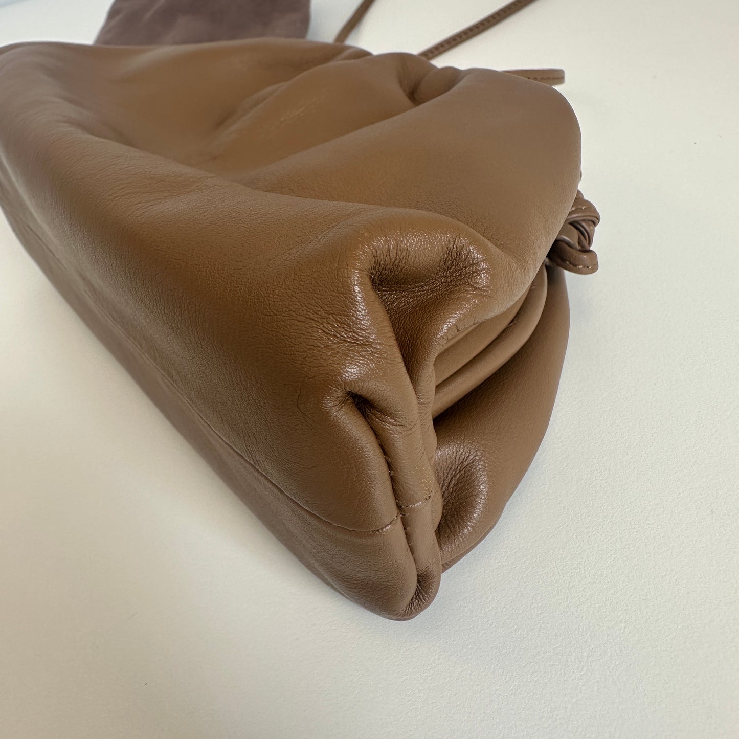 Bottega Veneta - The Pouch - Calfskin leather - Brown - (Small)