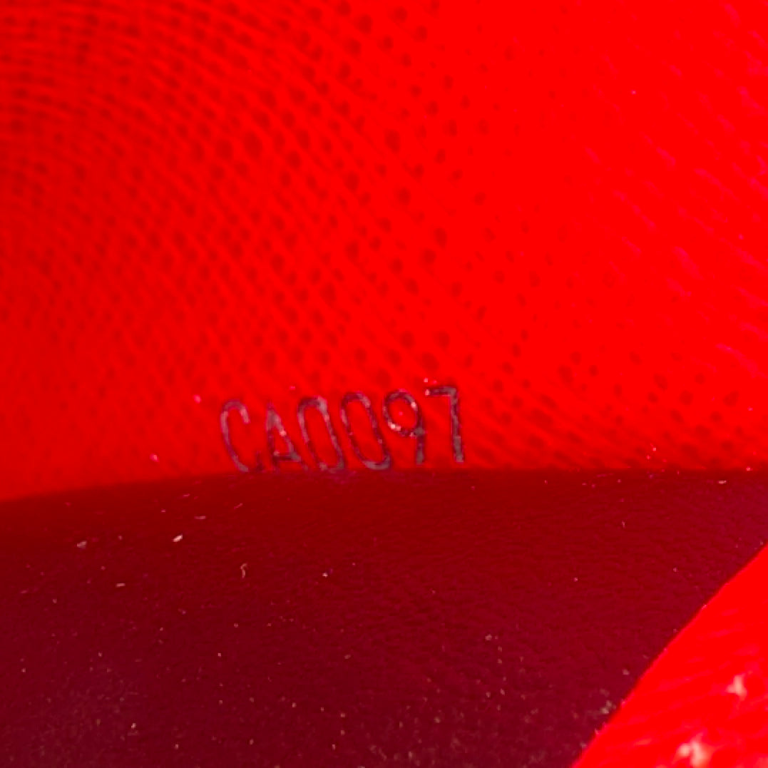 Louis Vuitton - 6-Key Holder - Epi leather - Red - (small)
