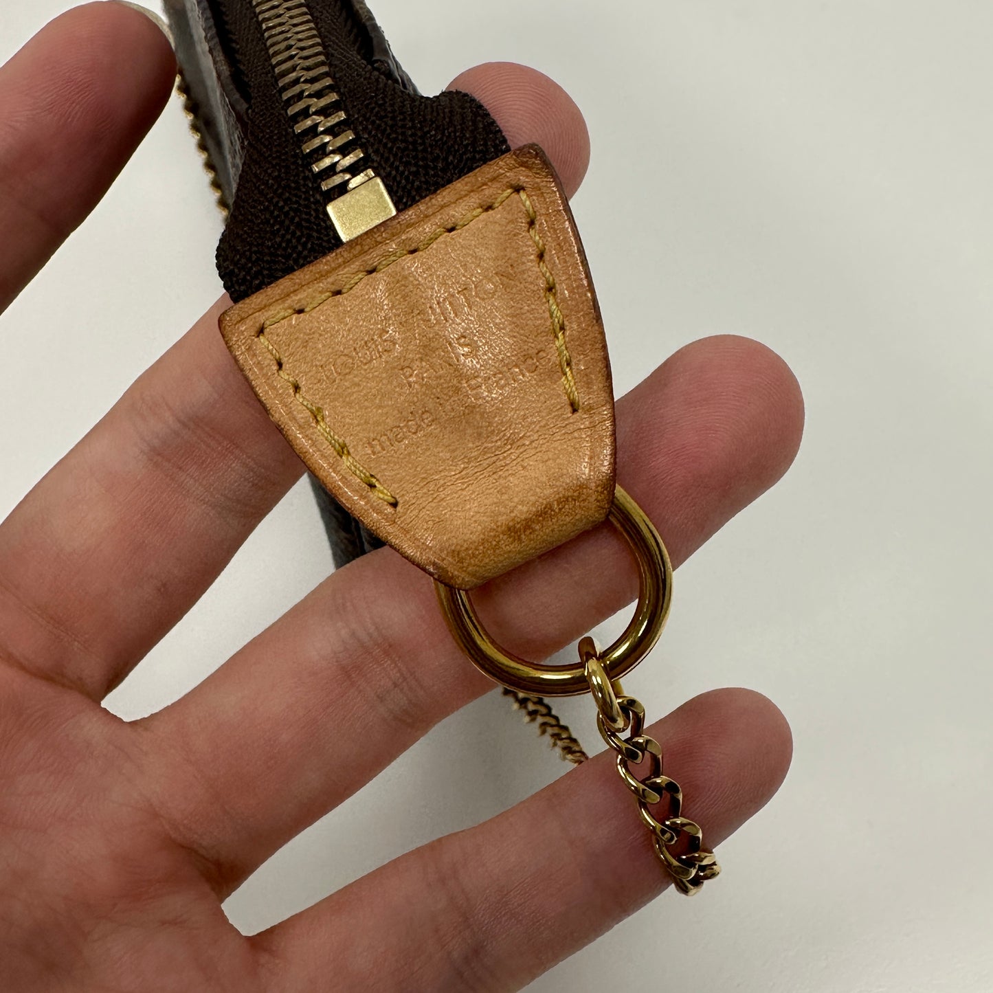 Louis Vuitton - Mini Pochette Accessoires - Monogram coated canvas with Vachetta leather trim - Brown - (mini)
