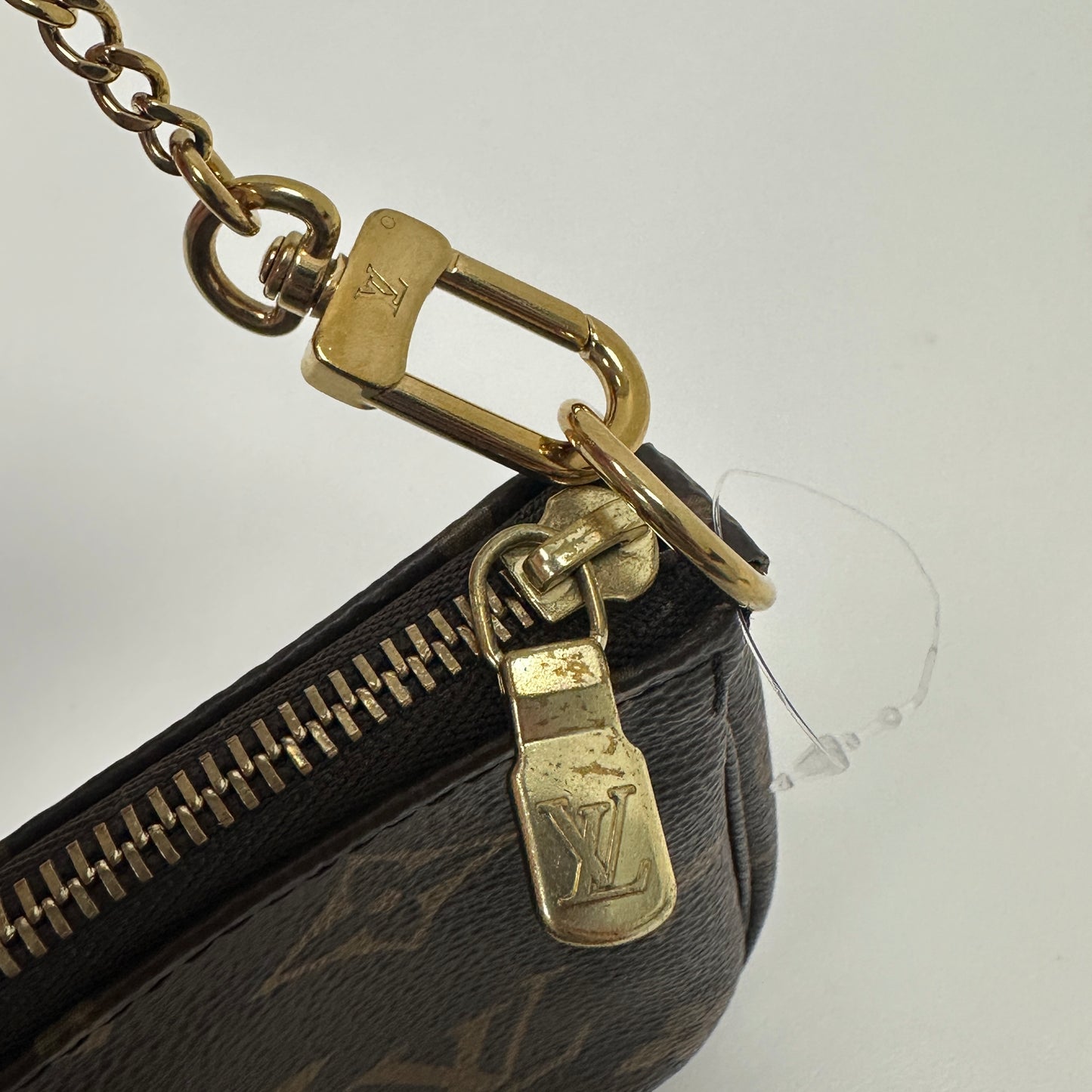 Louis Vuitton - Mini Pochette Accessoires - Monogram coated canvas with Vachetta leather trim - Brown - (mini)