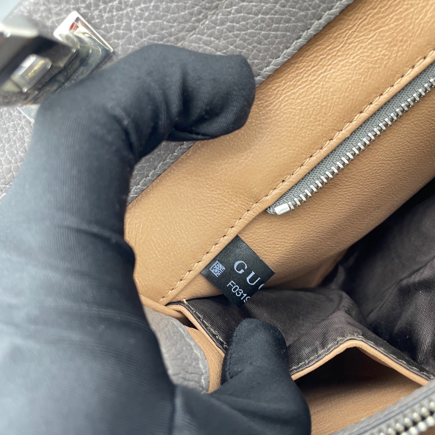Gucci - Zumi Top Handle Bag - Leather - Grey - (medium)