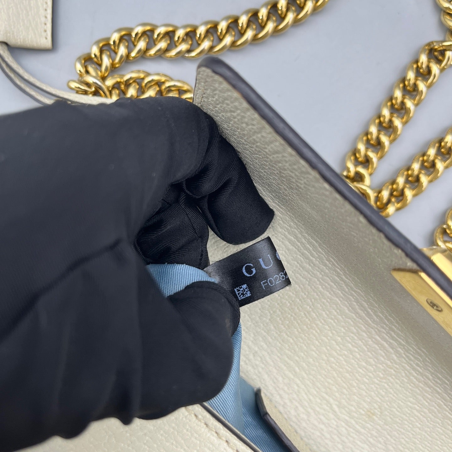 Gucci - Padlock Mini - Grained leather - White - (mini)