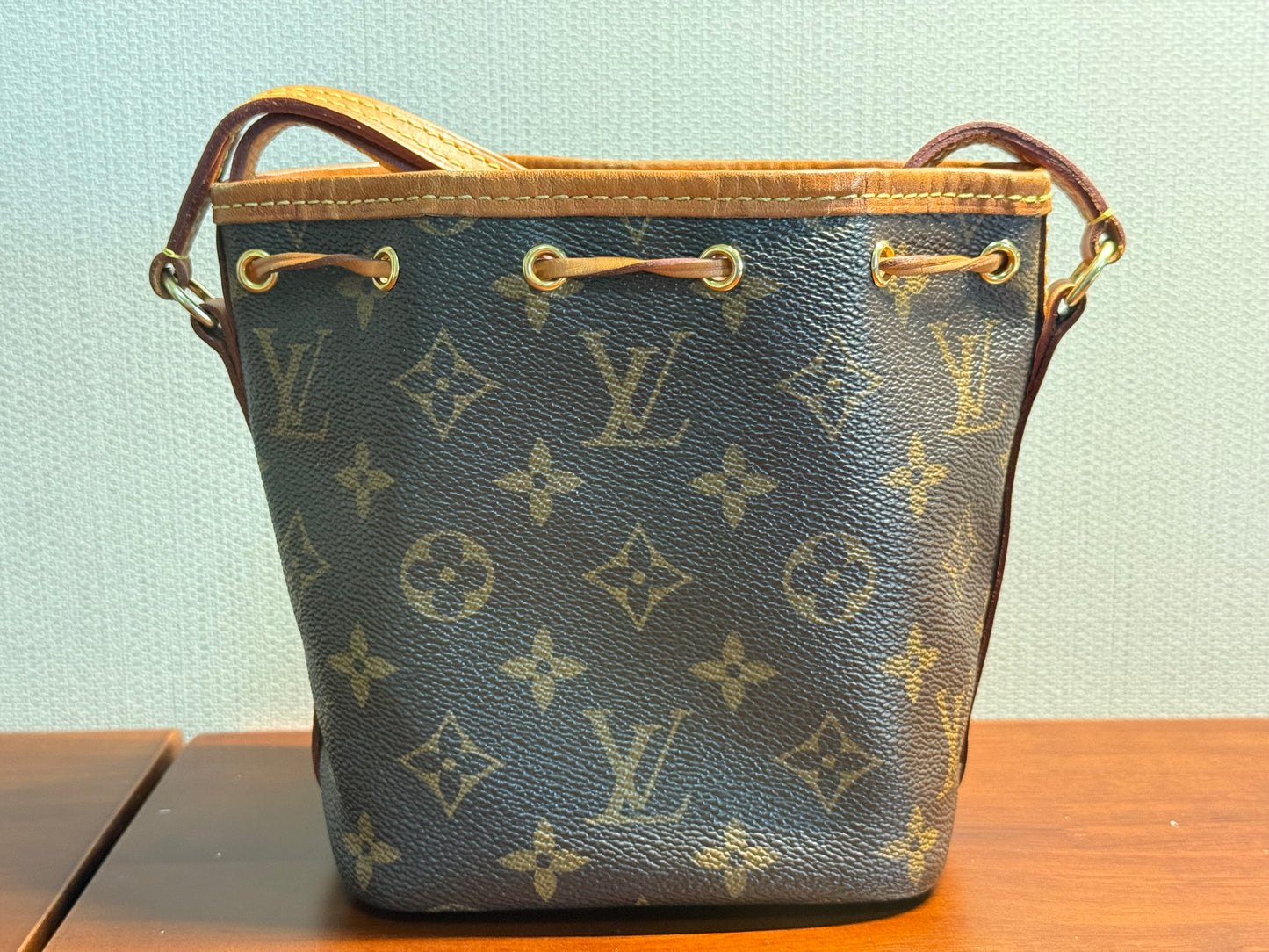 Louis Vuitton - Nano Noe - Monogram coated canvas with natural cowhide leather trim - Brown - (mini)