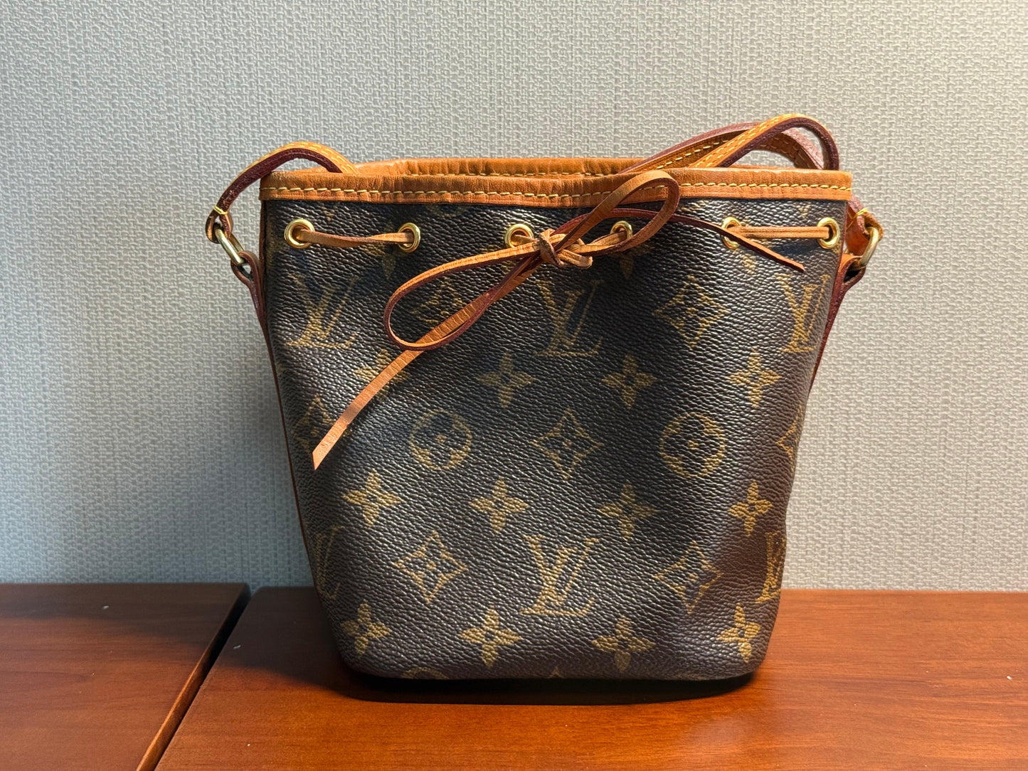 Louis Vuitton - Nano Noe - Monogram coated canvas with natural cowhide leather trim - Brown - (mini)